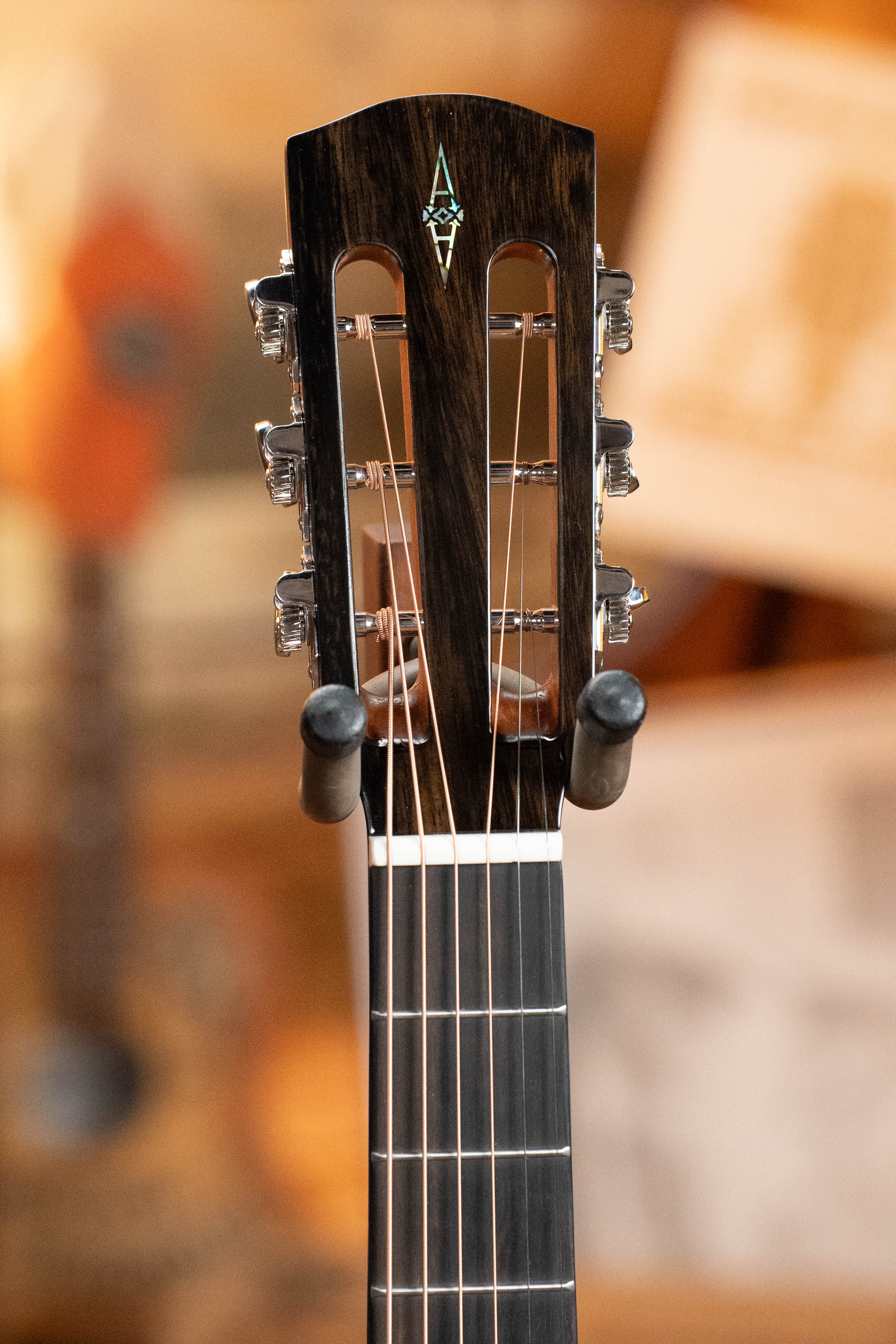 Alvarez Laureate LP70e Herringbone Sunset Sitka/East Indian Rosewood Parlor Guitar w/LR Baggs HiFi Pickup #1444