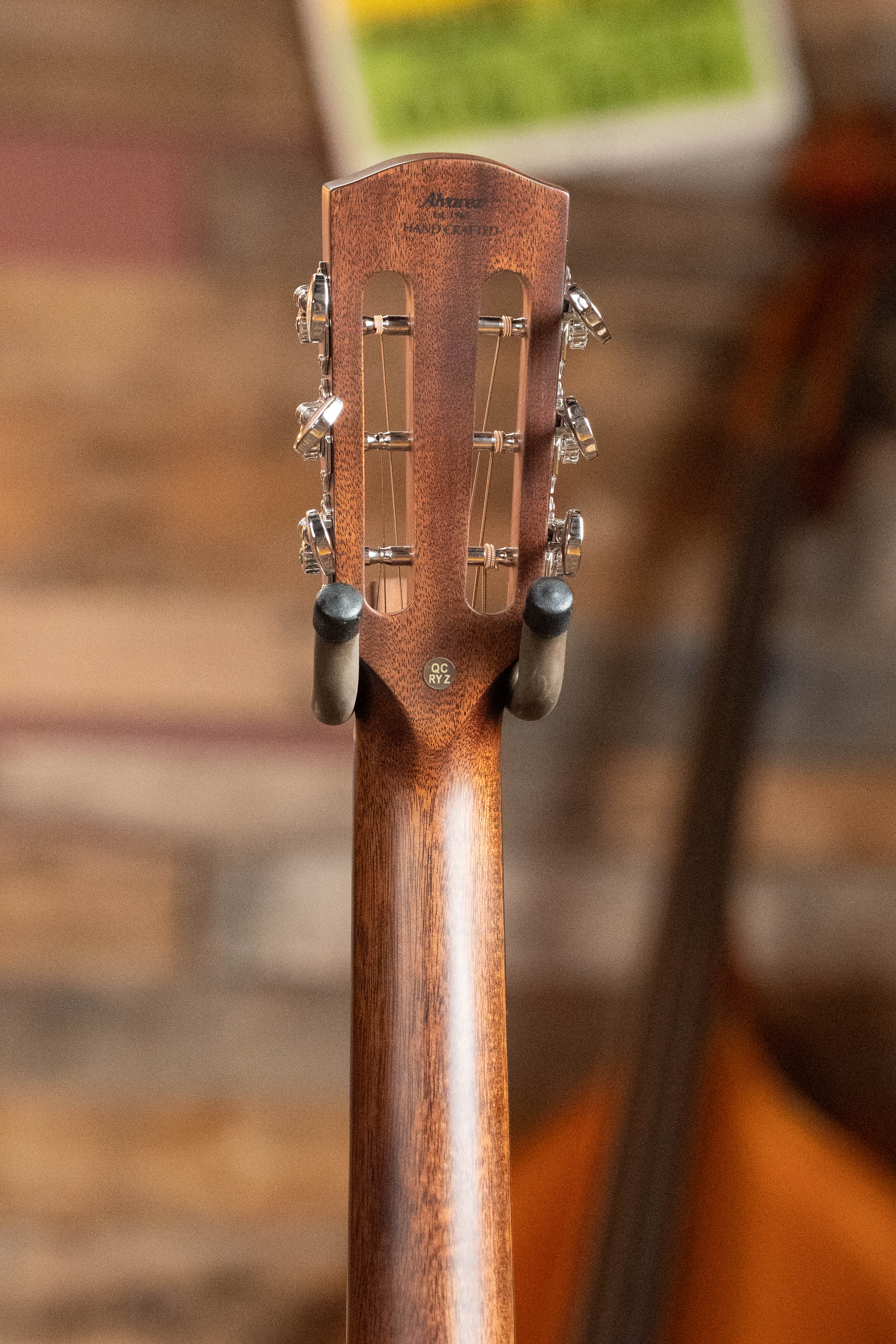 Alvarez Laureate LP70e Herringbone Sunset Sitka/East Indian Rosewood Parlor Guitar w/LR Baggs HiFi Pickup #2143