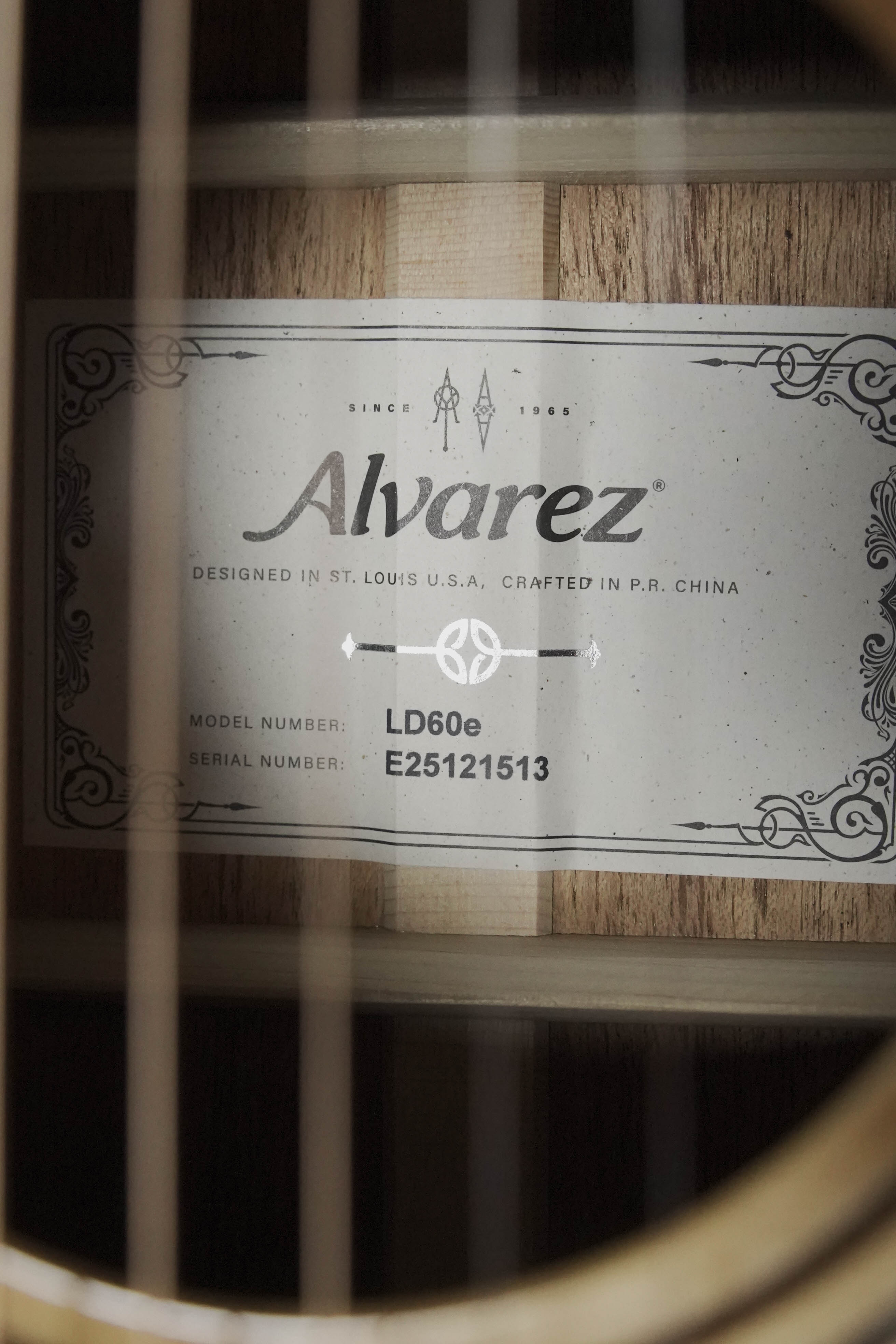 Alvarez Laureate Series LD60e Sitka/Mahogany Dreadnought Guitar w/LR Baggs Hifi Pickup #1513