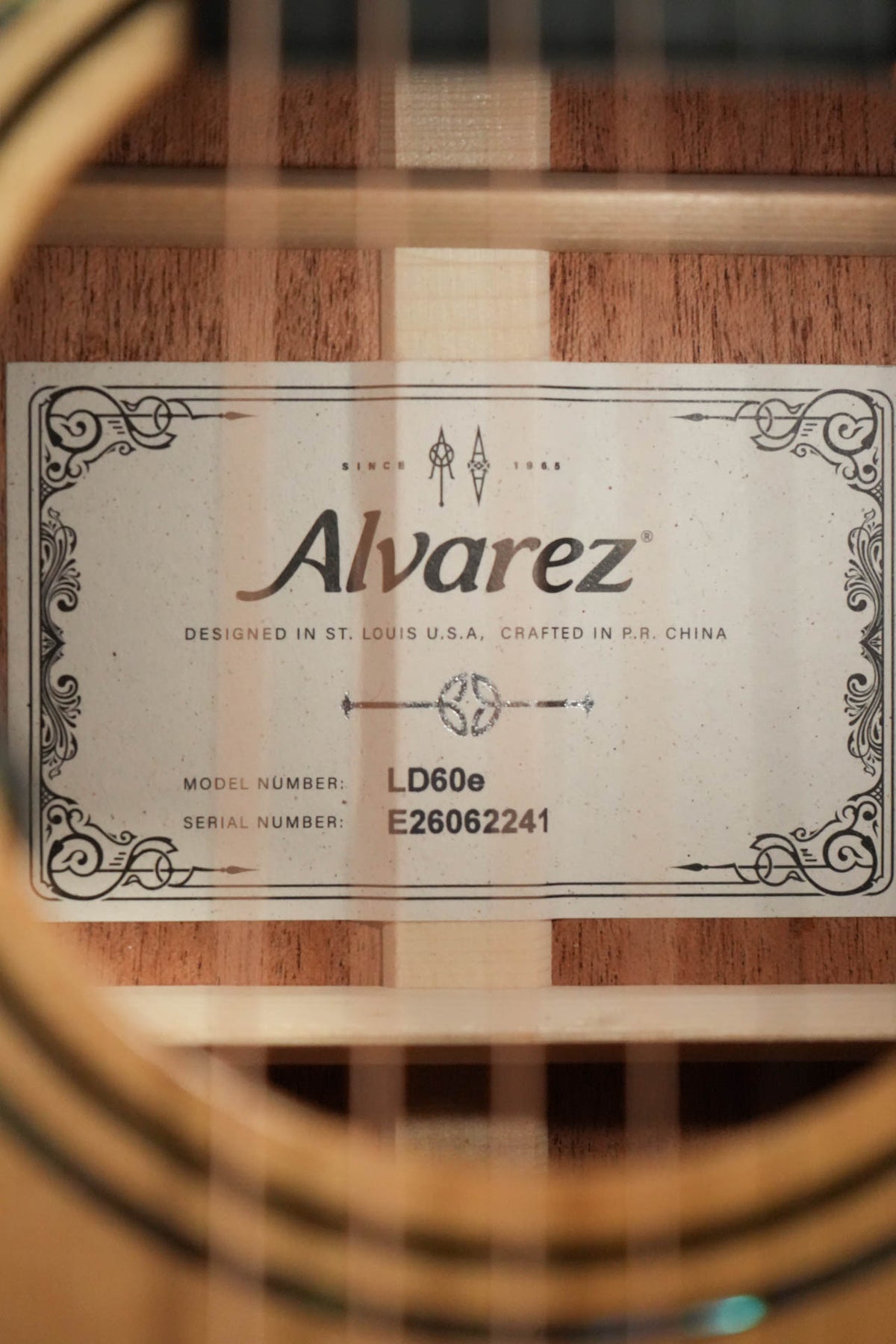 Alvarez Laureate Series LD60e Sitka/Mahogany Dreadnought Guitar w/LR Baggs Hifi Pickup #2241