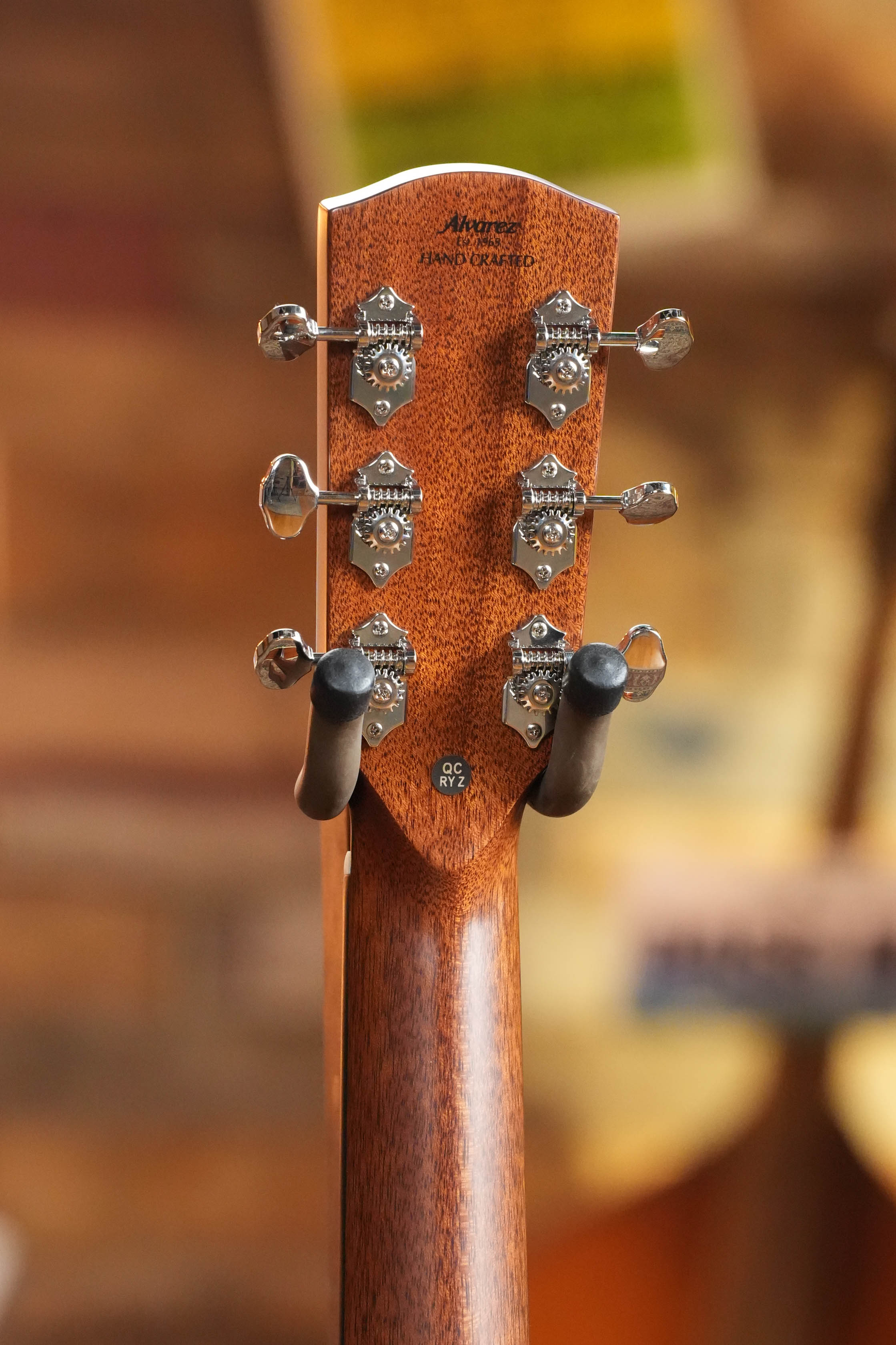 Alvarez Laureate Series LF60e Sunset Sitka/Mahogany OM Guitar w/LR Baggs Hifi Pickup #1963