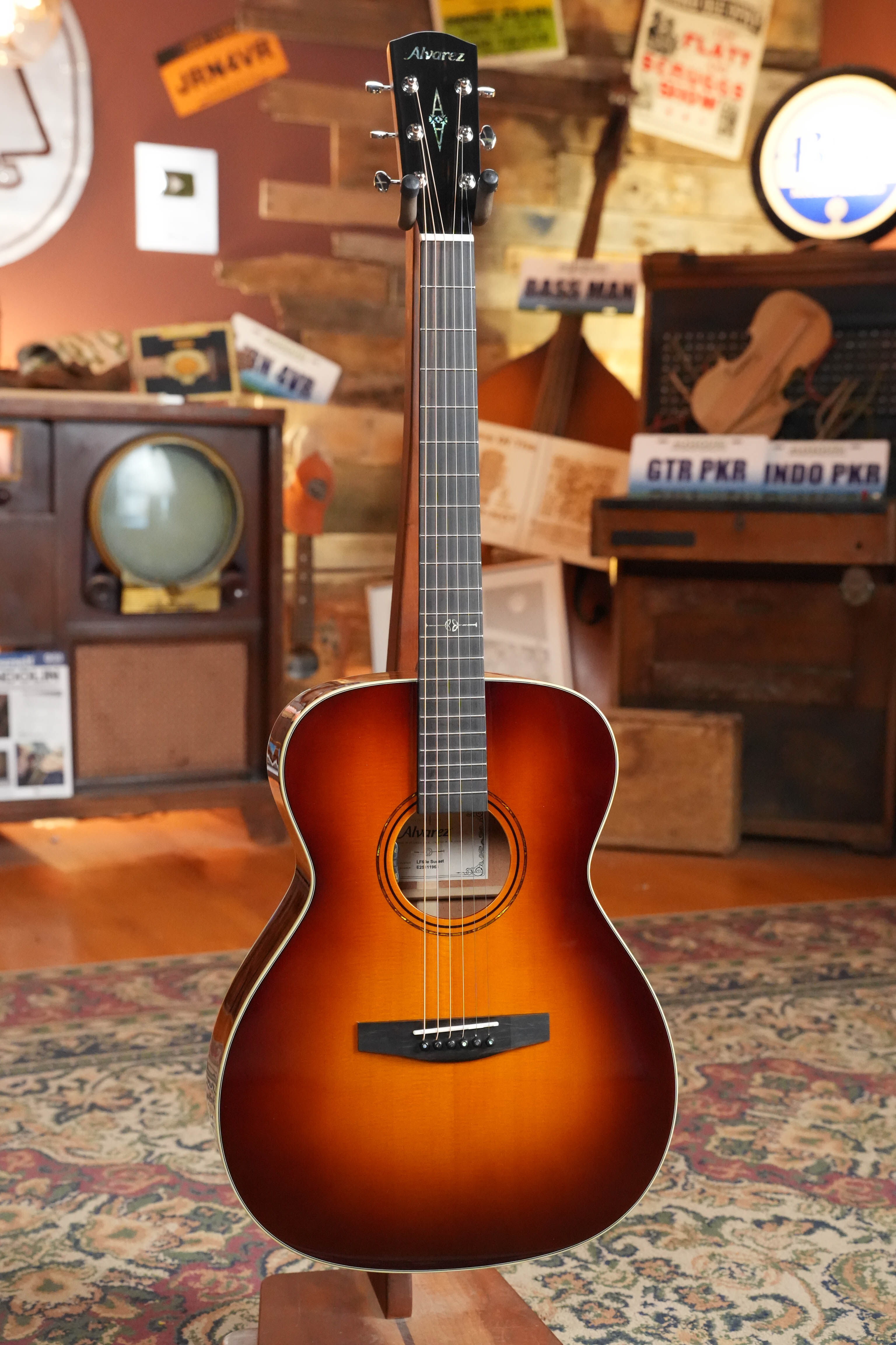 Alvarez Laureate Series LF60e Sunset Sitka/Mahogany OM Guitar w/LR Baggs Hifi Pickup #1963