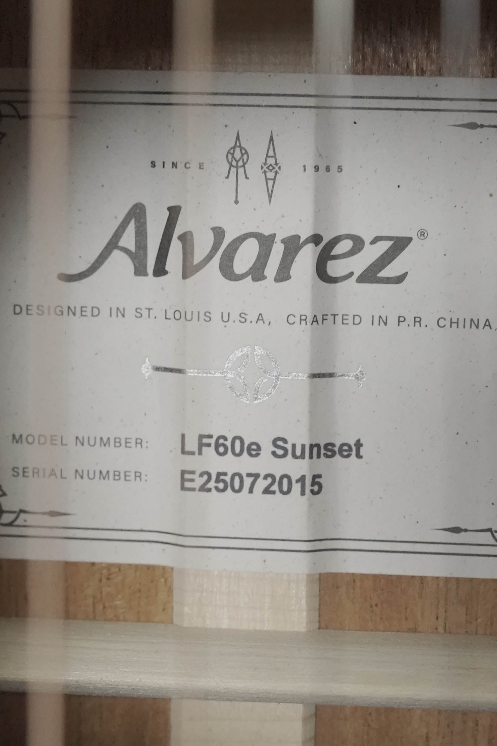 Alvarez Laureate Series LF60e Sunset Sitka/Mahogany OM Guitar w/LR Baggs Hifi Pickup #2015