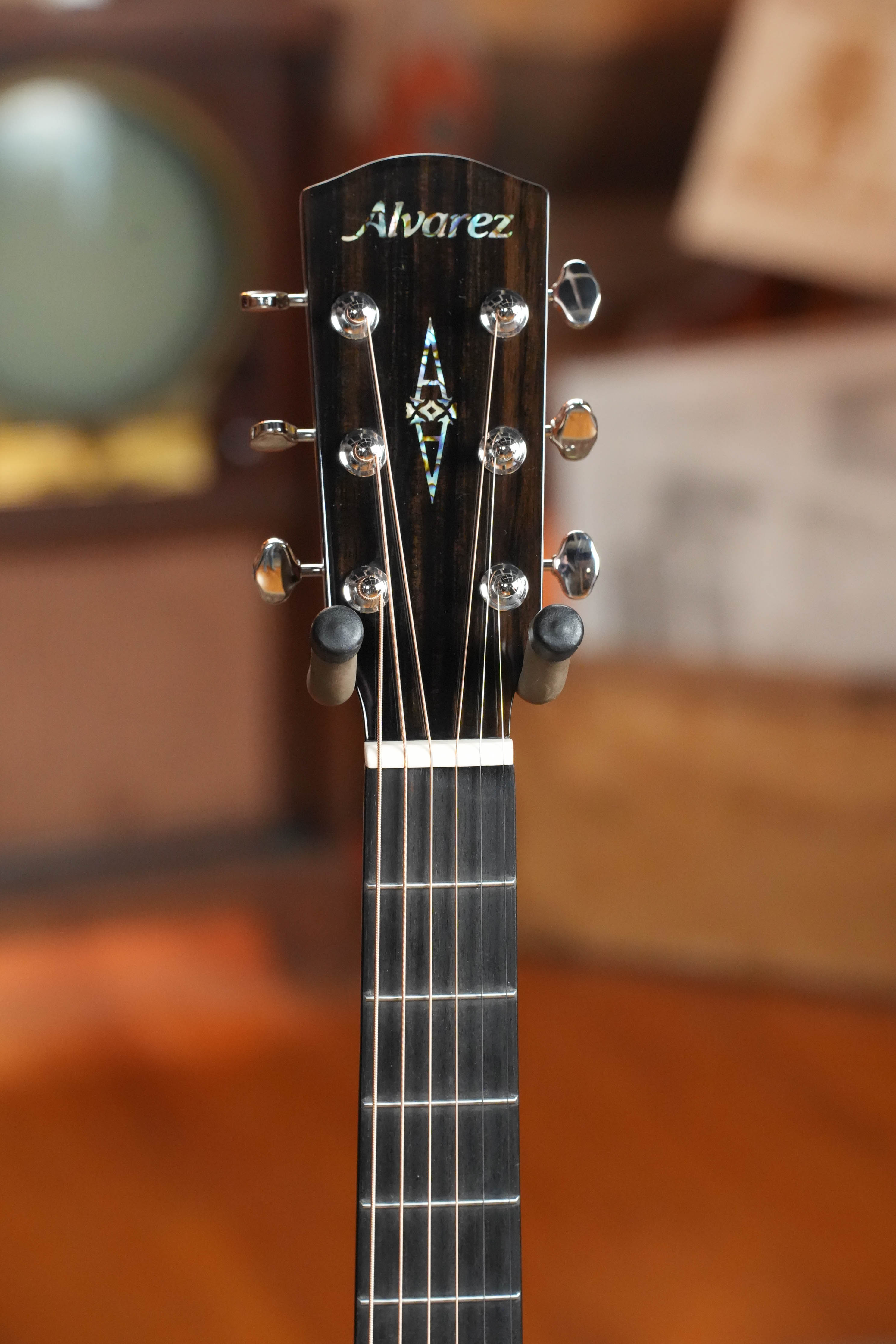 Alvarez Laureate Series LF70e Herringbone Blacktop Sitka/Rosewood Sunset OM Guitar w/LR Baggs Hifi Pickup  #1478