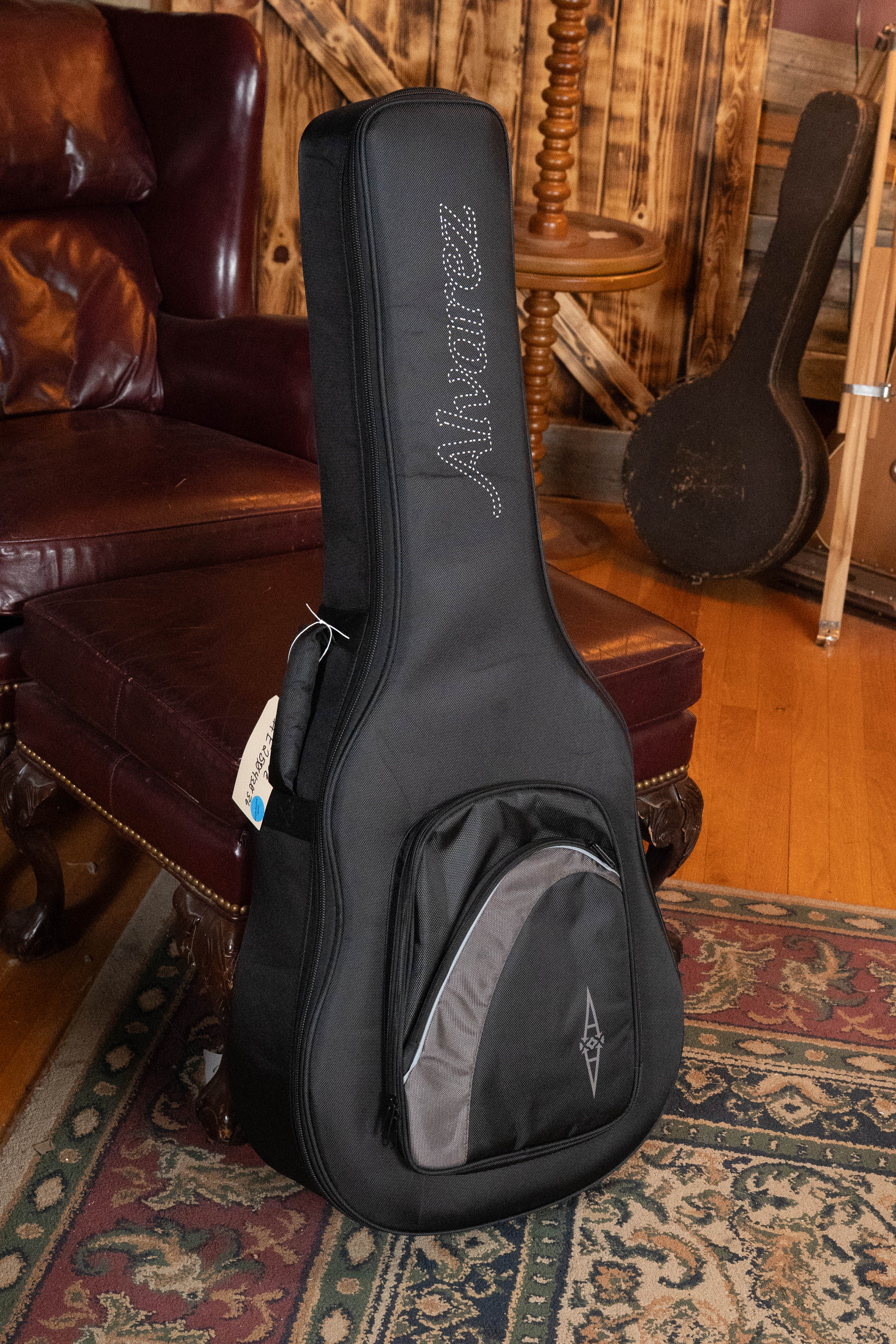 Alvarez Laureate Series LF70e Herringbone Sitka/Rosewood Sunset OM Guitar w/LR Baggs Hifi Pickup #3036