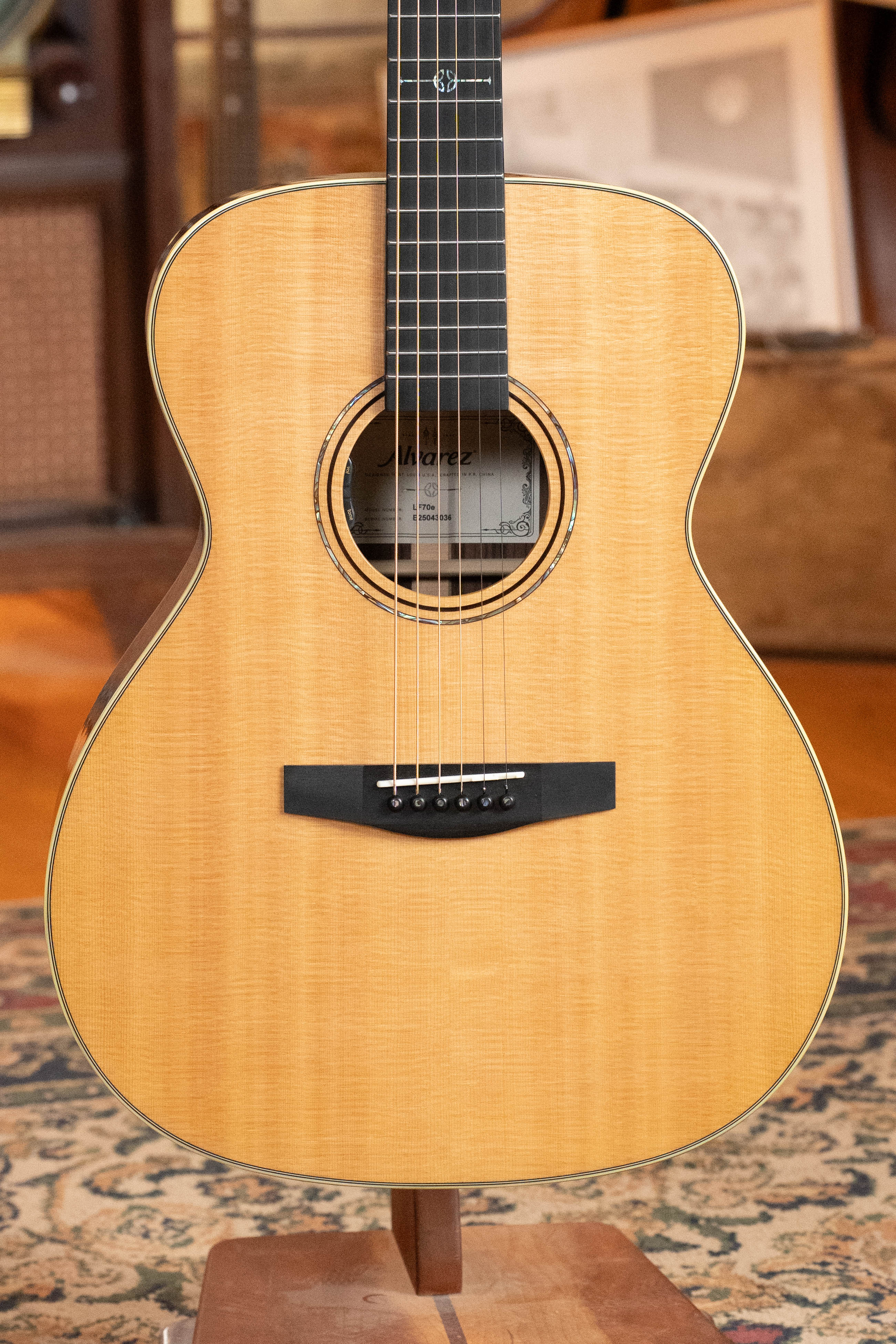 Alvarez Laureate Series LF70e Herringbone Sitka/Rosewood Sunset OM Guitar w/LR Baggs Hifi Pickup #3036