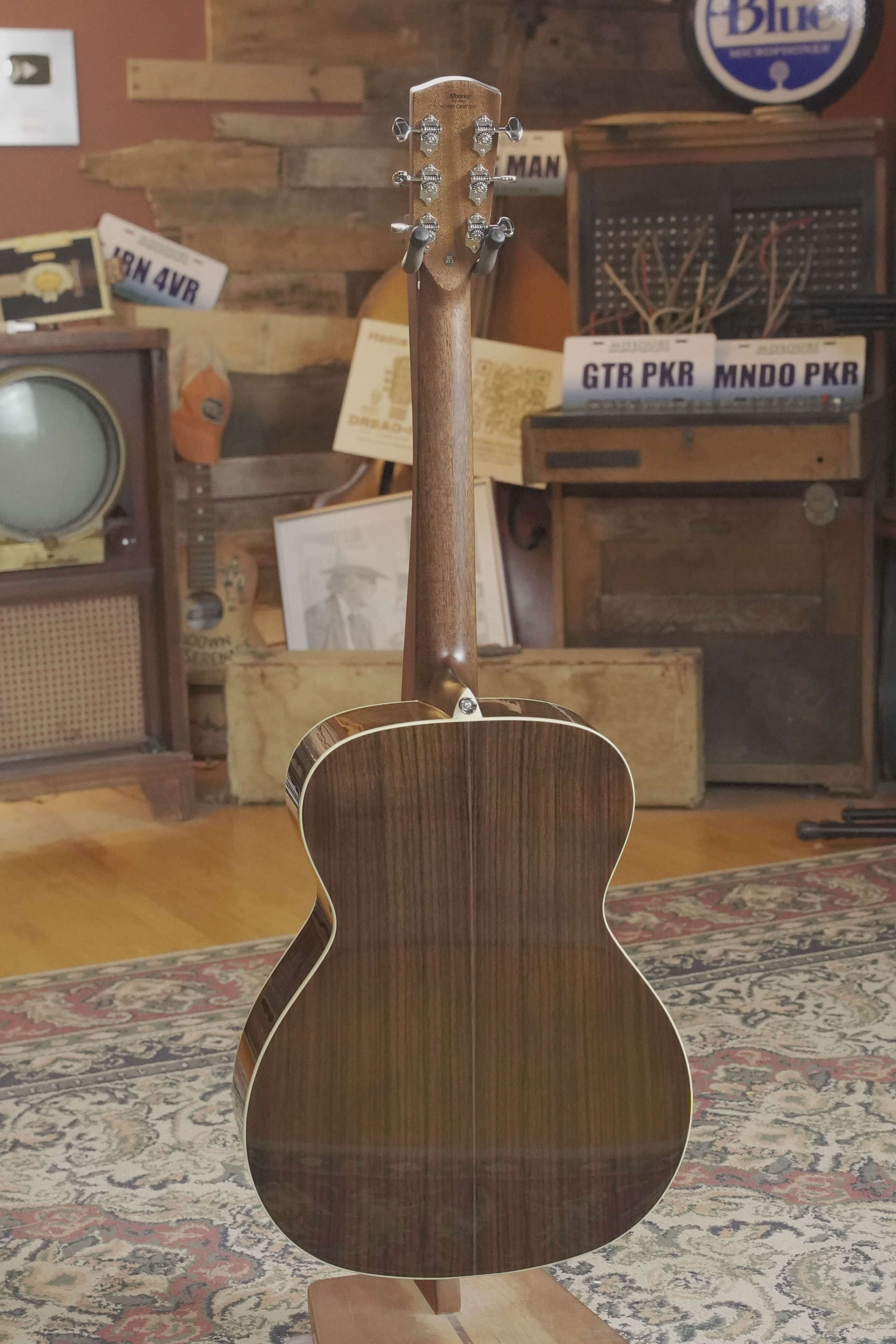Alvarez Laureate Series LF70e Herringbone Sitka/Rosewood Sunset OM Guitar w/LR Baggs Hifi Pickup #3037