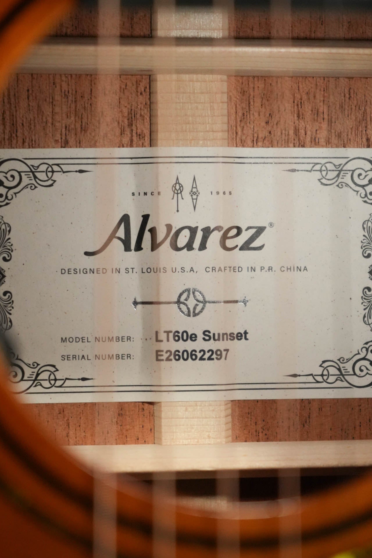 Alvarez Laureate Series LT60e Sunset Sitka/Mahogany OOO Guitar w/LR Baggs Hifi Pickup #2297