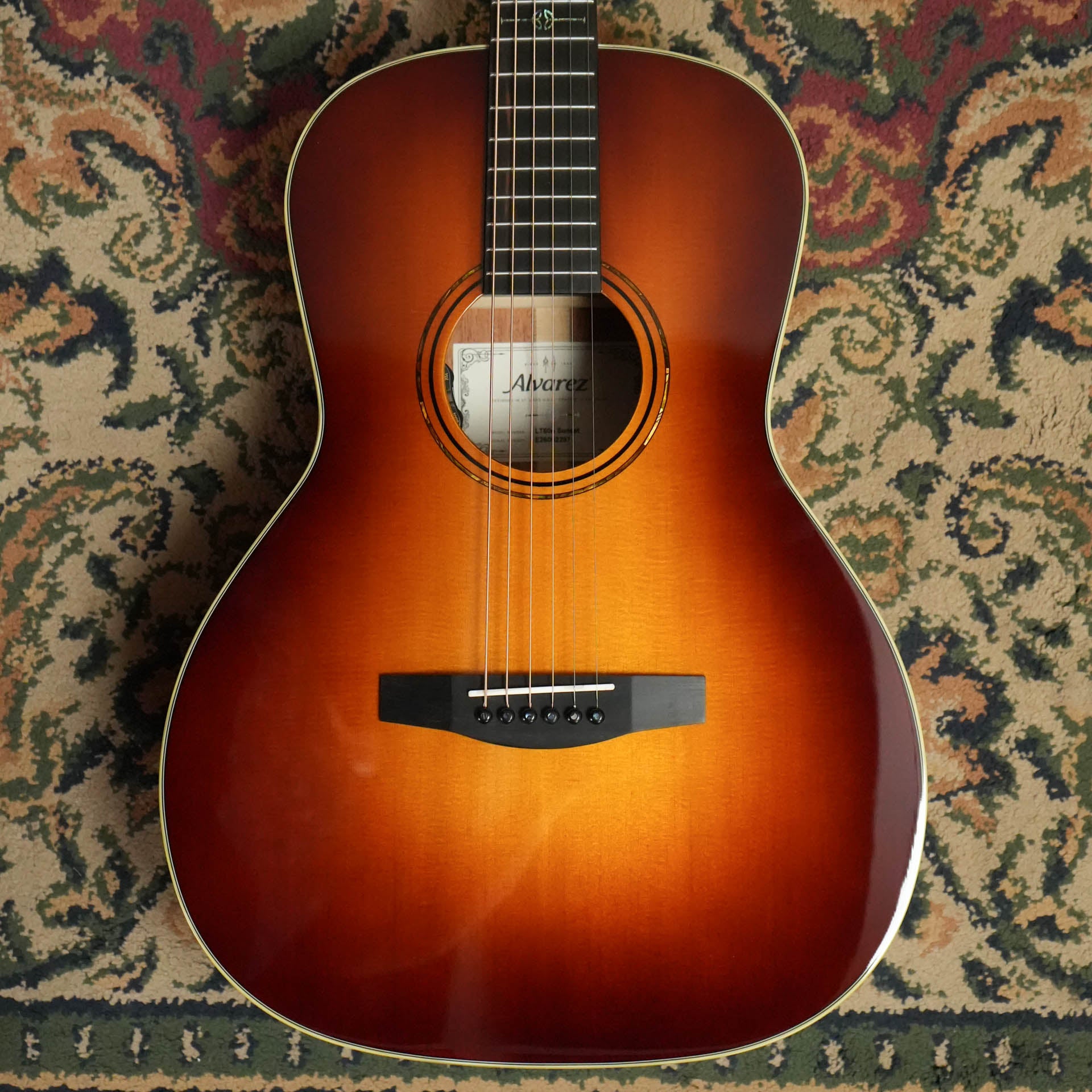 Alvarez Laureate Series LT60e Sunset Sitka/Mahogany OOO Guitar w/LR Baggs Hifi Pickup #2297