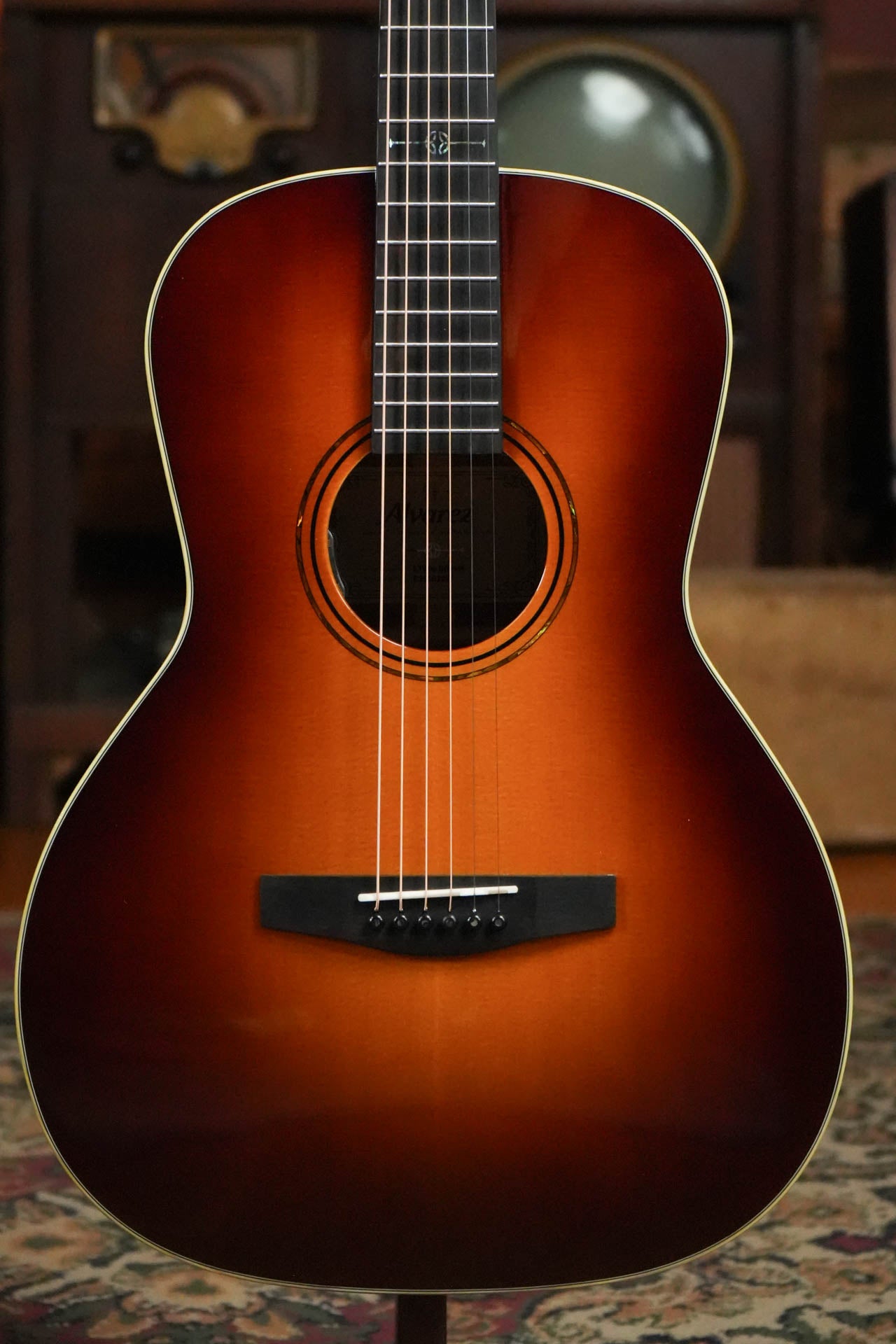 Alvarez Laureate Series LT60e Sunset Sitka/Mahogany OOO Guitar w/LR Baggs Hifi Pickup #2297