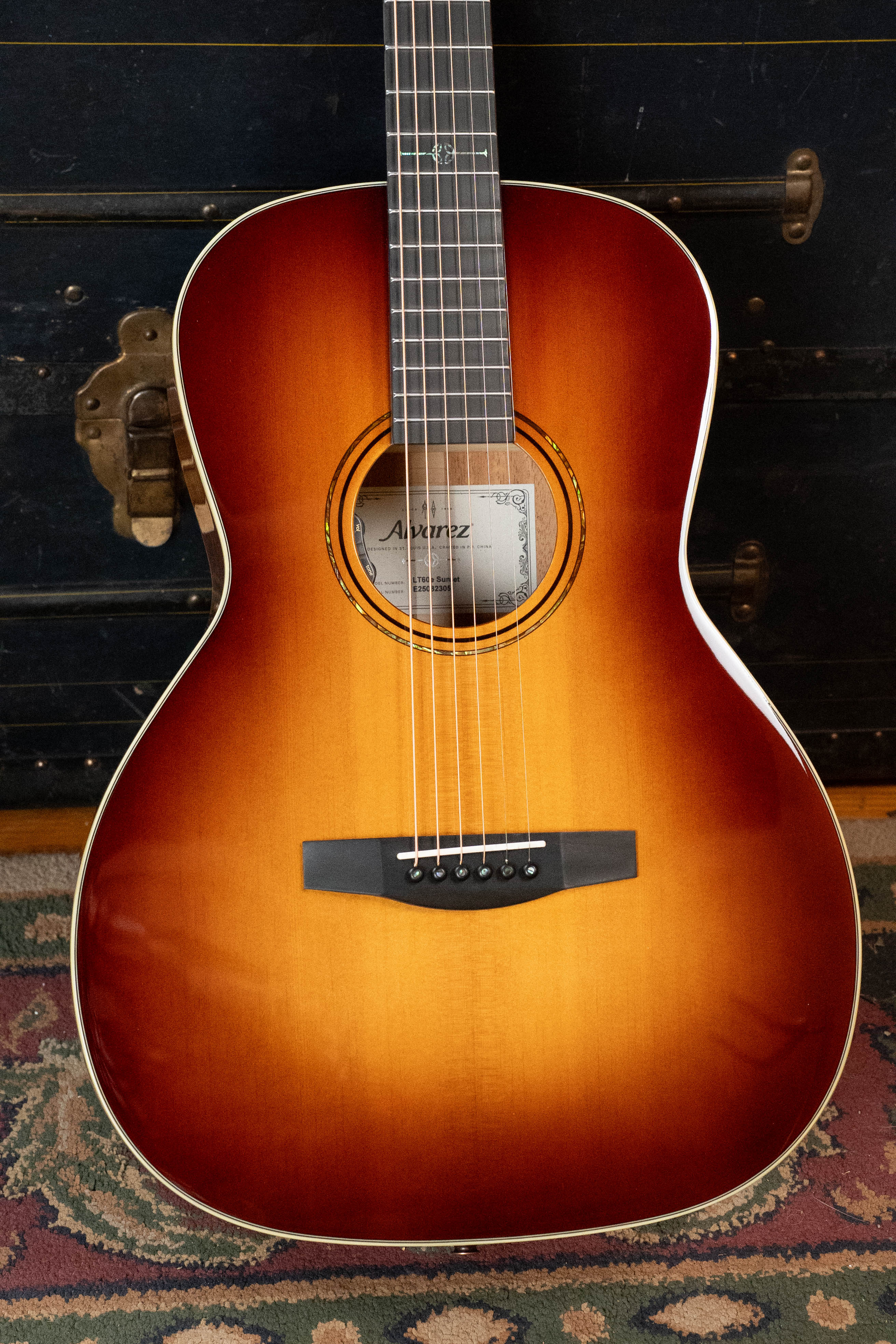 Alvarez Laureate Series LT60e Sunset Sitka/Mahogany OOO Guitar w/LR Baggs Hifi Pickup #2305