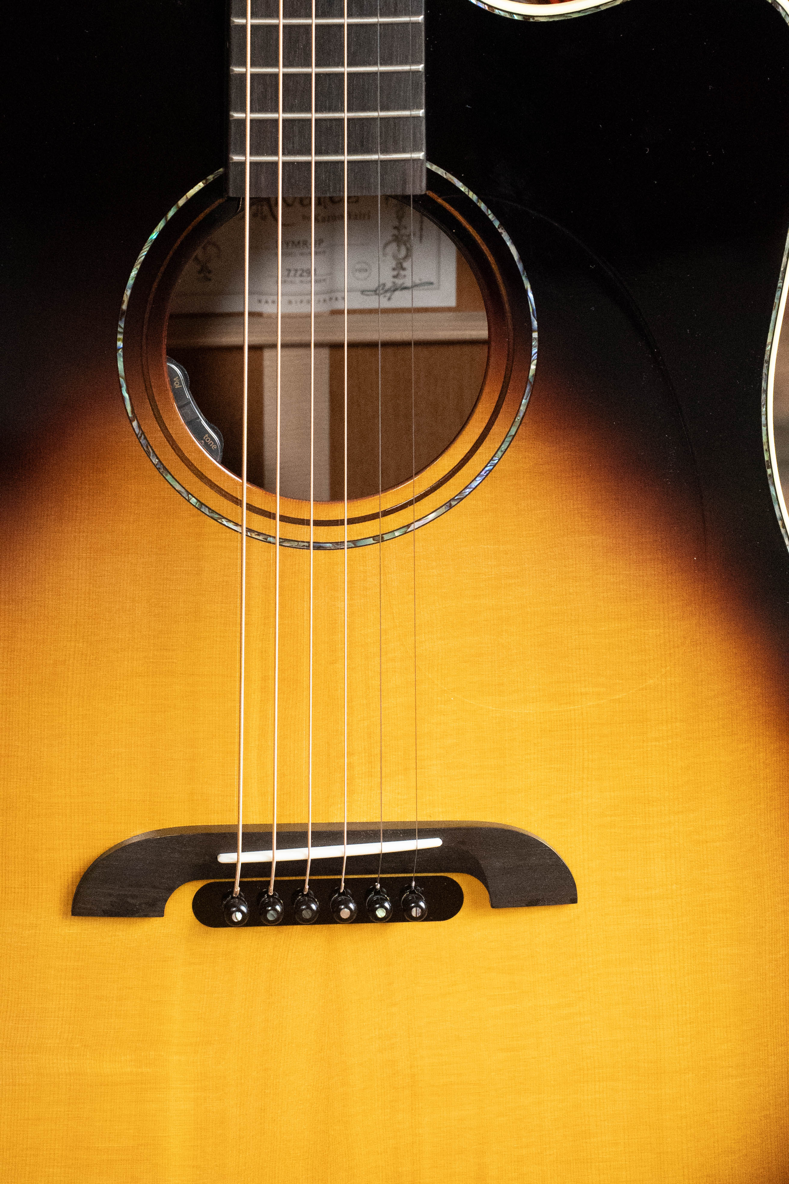 Alvarez Masterworks JP Cormier Signature Slope Shoulder 12th Fret Dreadnought w/Cutaway #7291