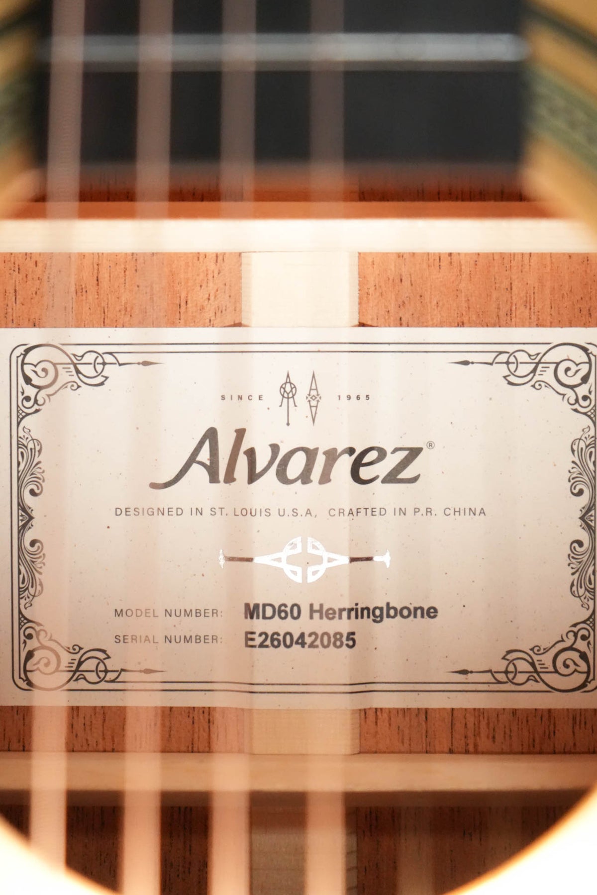 Alvarez Masterworks Series MD60 Herringbone Sitka/African Mahogany Dreadnought Acoustic Guitar #2085