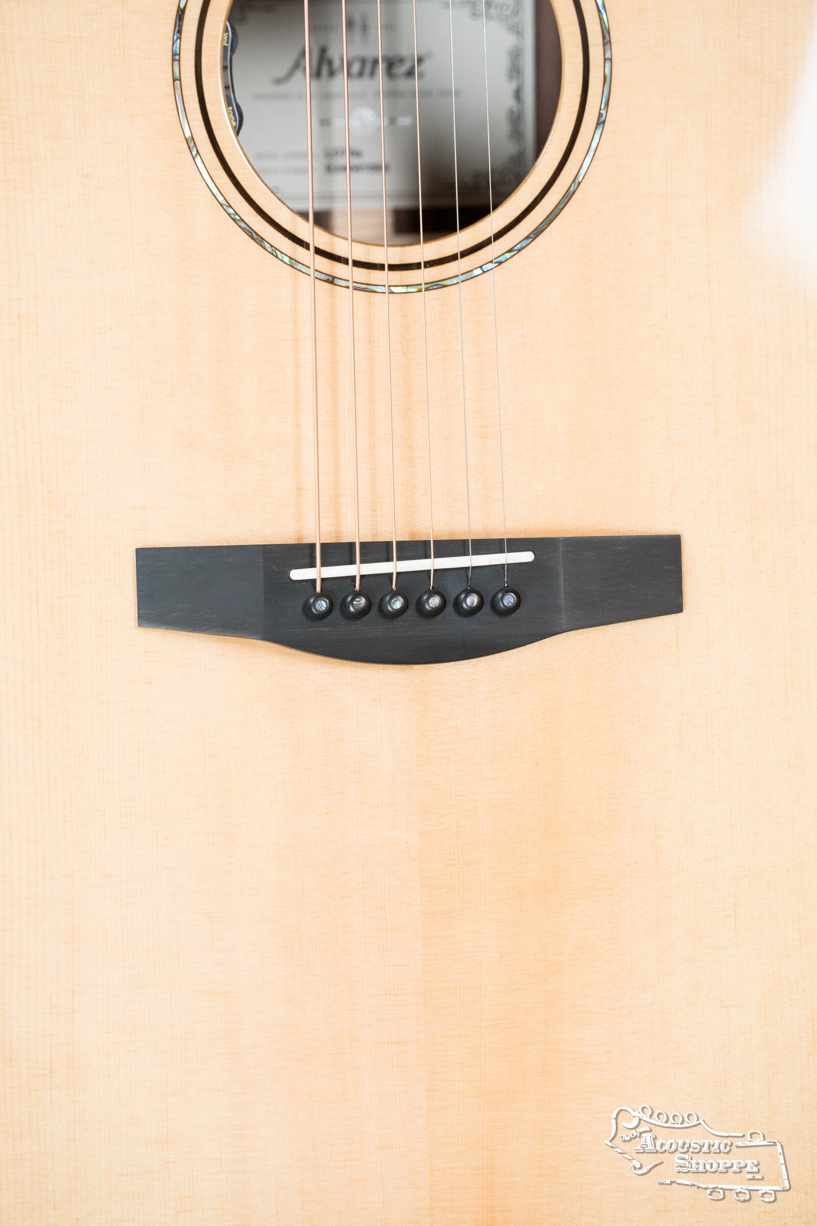Alvarez Laureate LD70e Sitka/East Indian Rosewood Dreadnought Guitar w/LR Baggs Pickup #1566