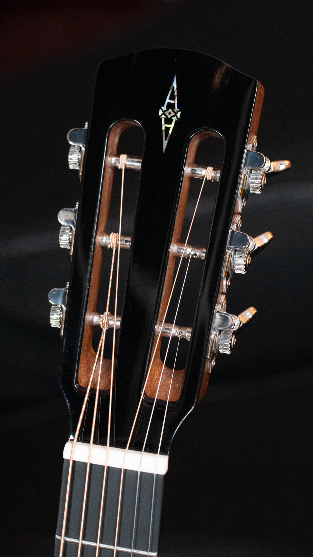 Alvarez Laureate LP70e Herringbone Sunset Sitka/East Indian Rosewood Parlor Guitar w/LR Baggs HiFi Pickup #2029