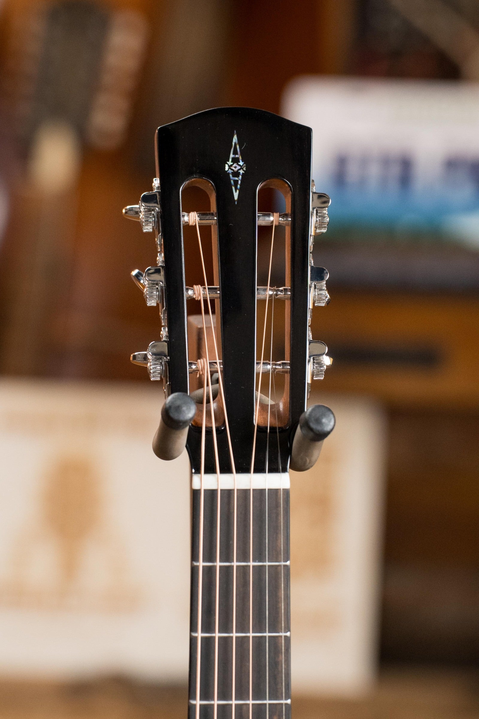 Alvarez Laureate LP70e Herringbone Sunset Sitka/East Indian Rosewood Parlor Guitar w/LR Baggs HiFi Pickup #2039