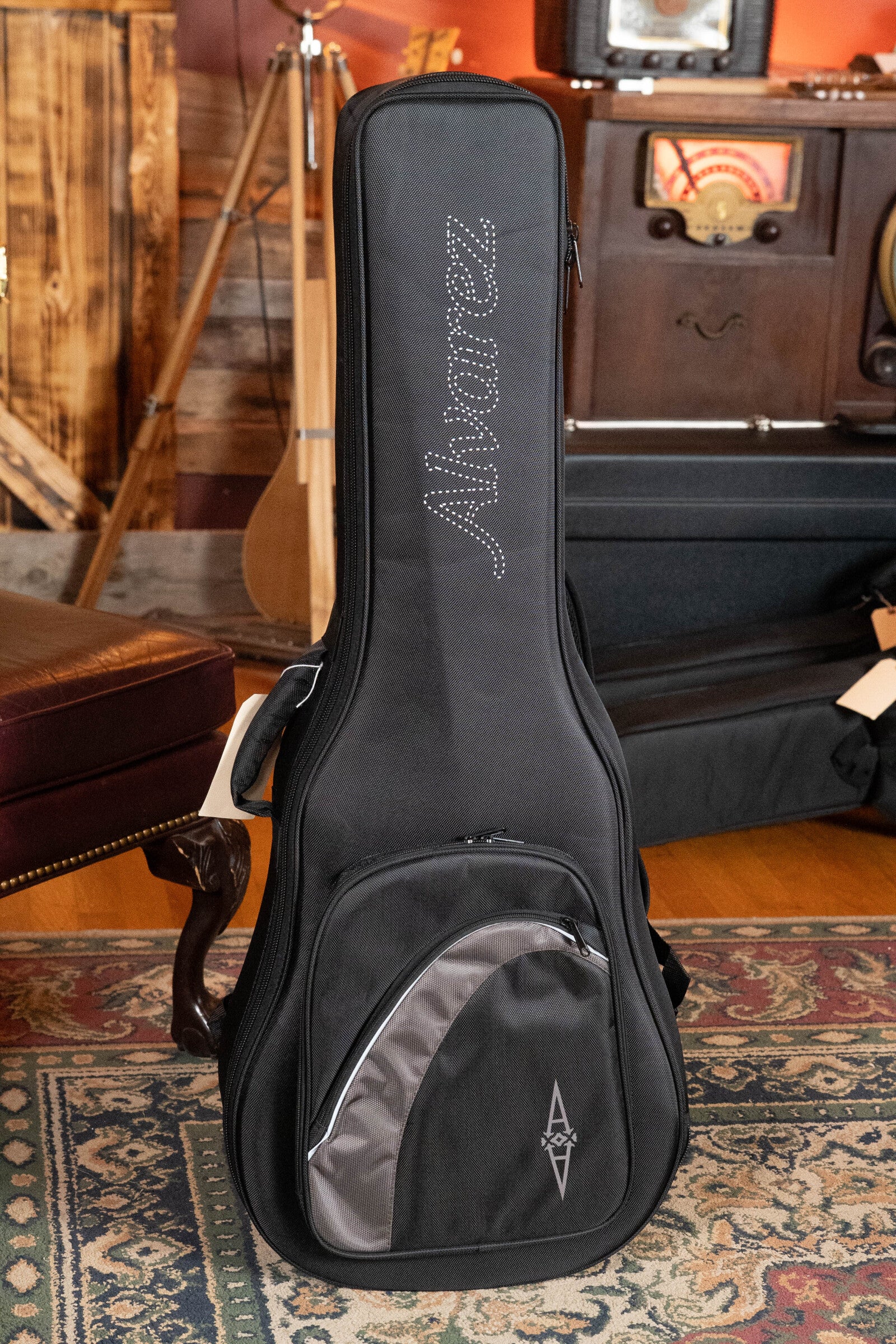 Alvarez Laureate LP70e Herringbone Sunset Sitka/East Indian Rosewood Parlor Guitar w/LR Baggs HiFi Pickup #2156