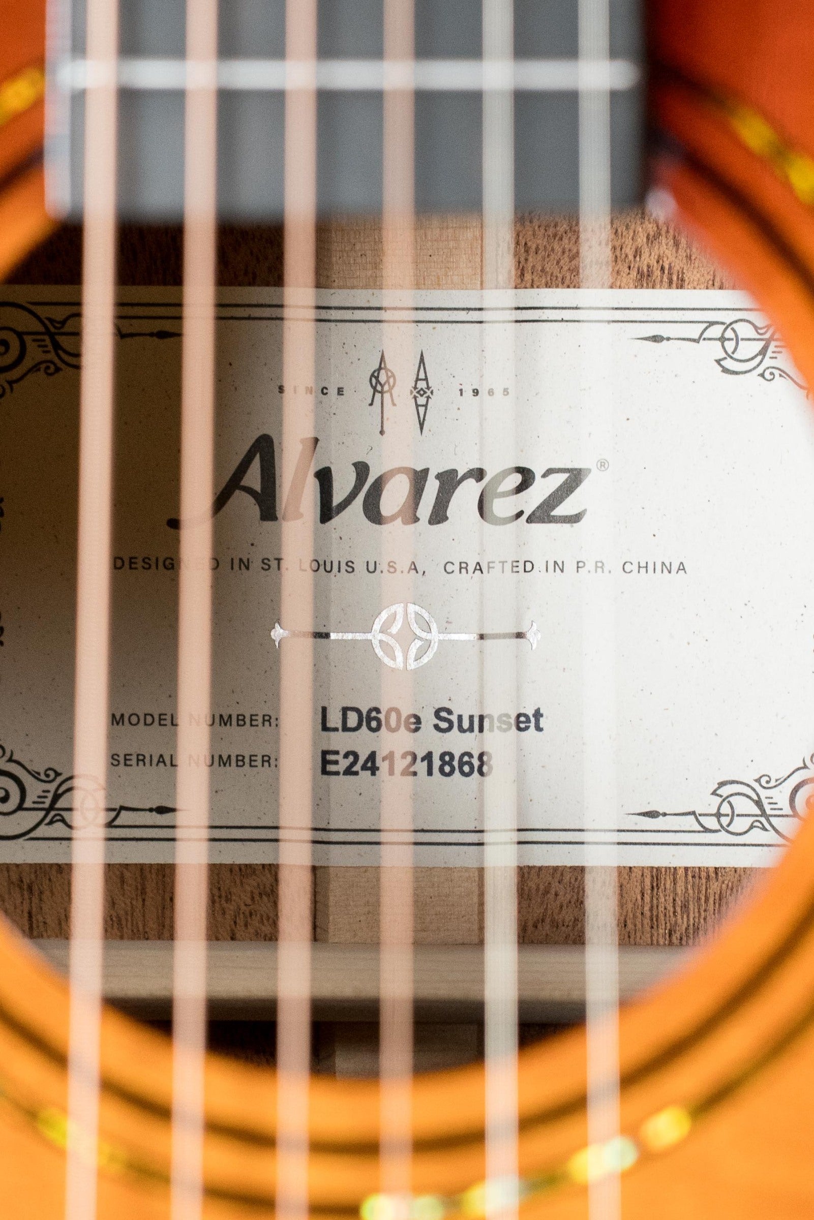 Alvarez Laureate Series LD60e Sunset Sitka/Mahogany Dreadnought Guitar w/LR Baggs Hifi Pickup #1868