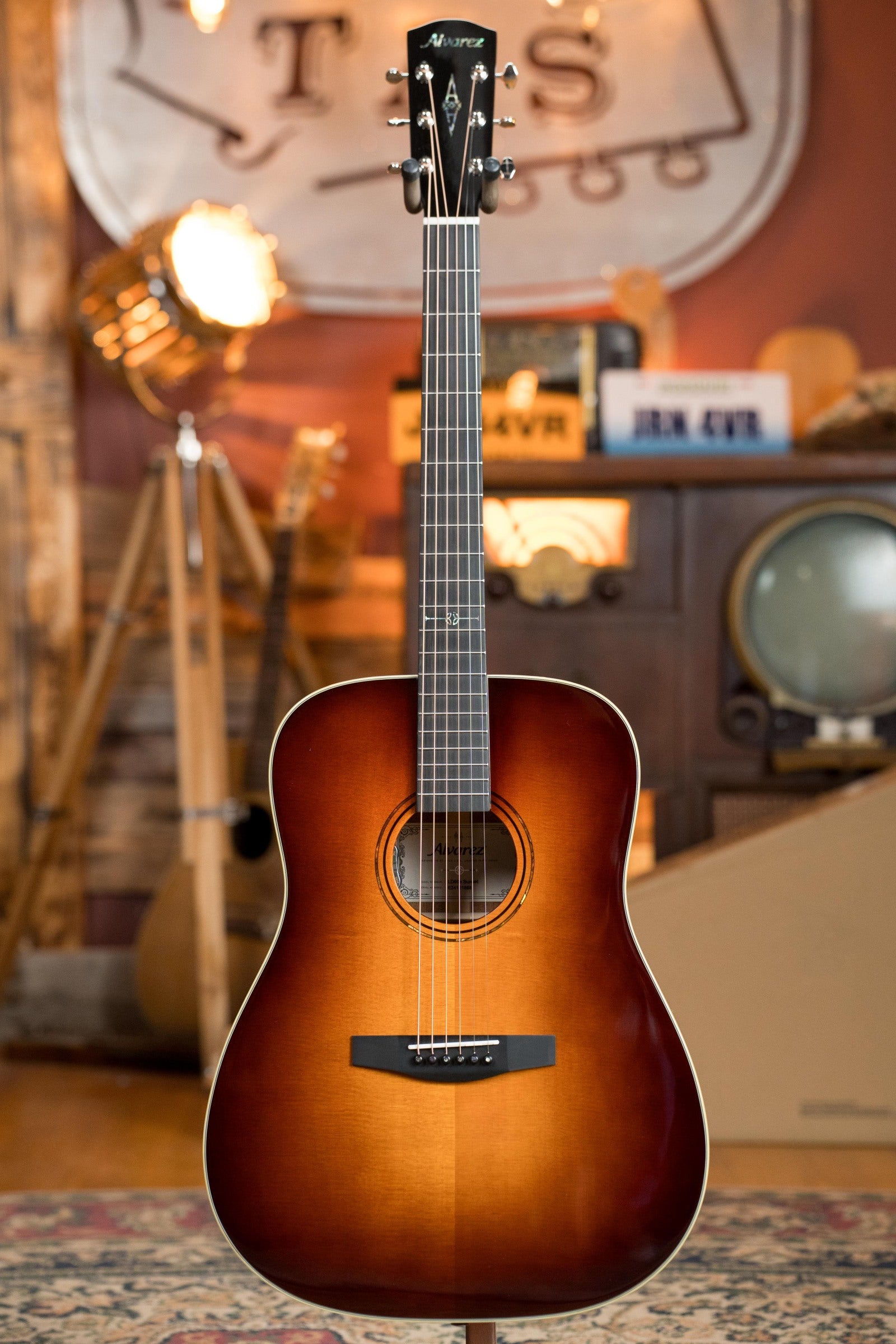 Alvarez Laureate Series LD60e Sunset Sitka/Mahogany Dreadnought Guitar w/LR Baggs Hifi Pickup #1868