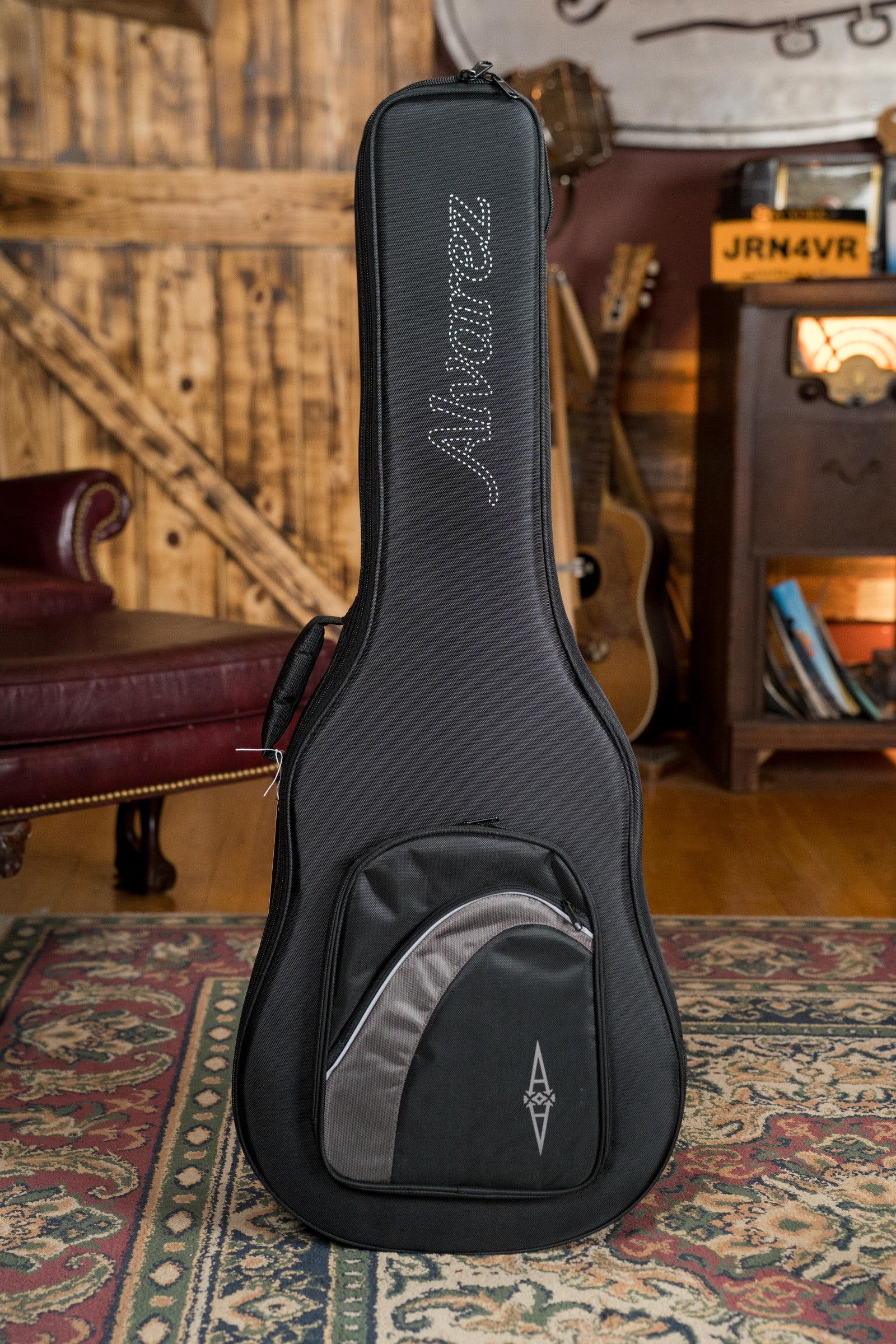 Alvarez Laureate Series LD70e Herringbone Sunset Sitka/Rosewood Dreadnought Guitar w/LR Baggs Hifi Pickup #2836