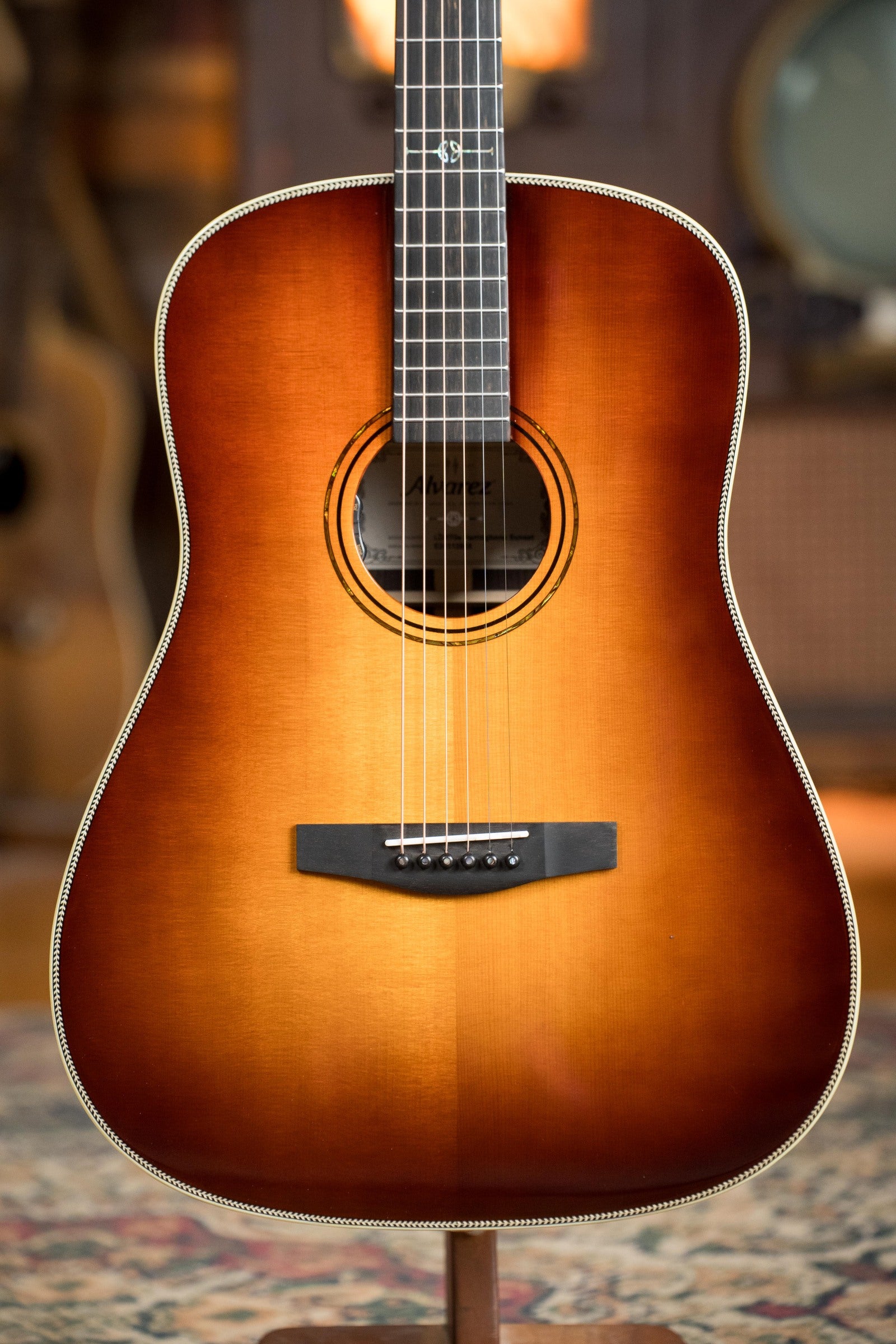 Alvarez Laureate Series LDR70e Sitka/Rosewood Herringbone Sunset Slope Shoulder Dreadnought Guitar w/LR Baggs Hifi Pickup #2869