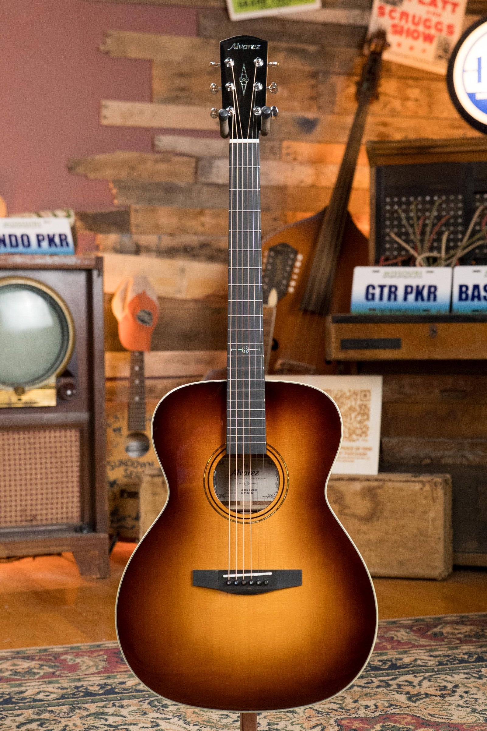 Alvarez Laureate Series LF60e Sunset Sitka/Mahogany OM Guitar w/LR Baggs Hifi Pickup #2782