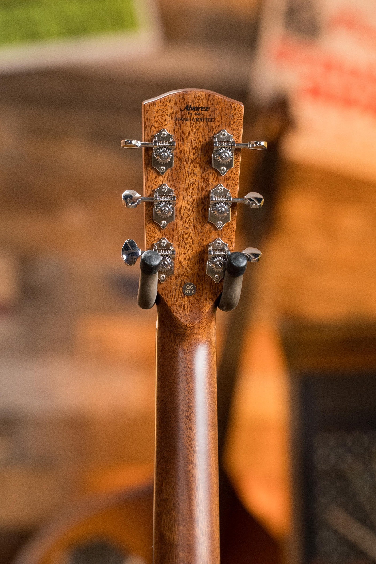 Alvarez Laureate Series LF60e Sunset Sitka/Mahogany OM Guitar w/LR Baggs Hifi Pickup #2782
