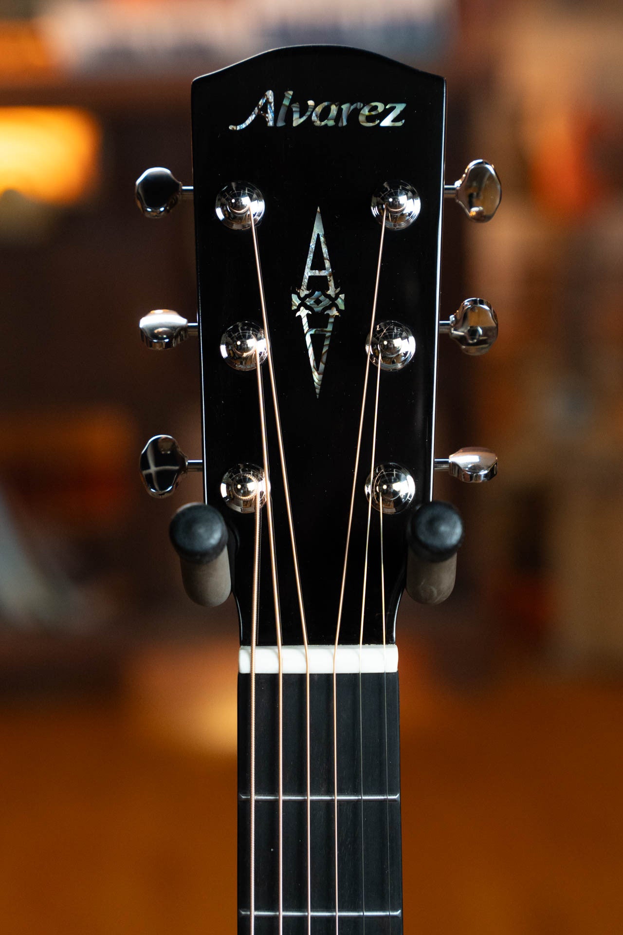 Alvarez Laureate Series LF70e Herringbone Sitka/Rosewood Sunset OM Guitar w/LR Baggs Hifi Pickup #2894