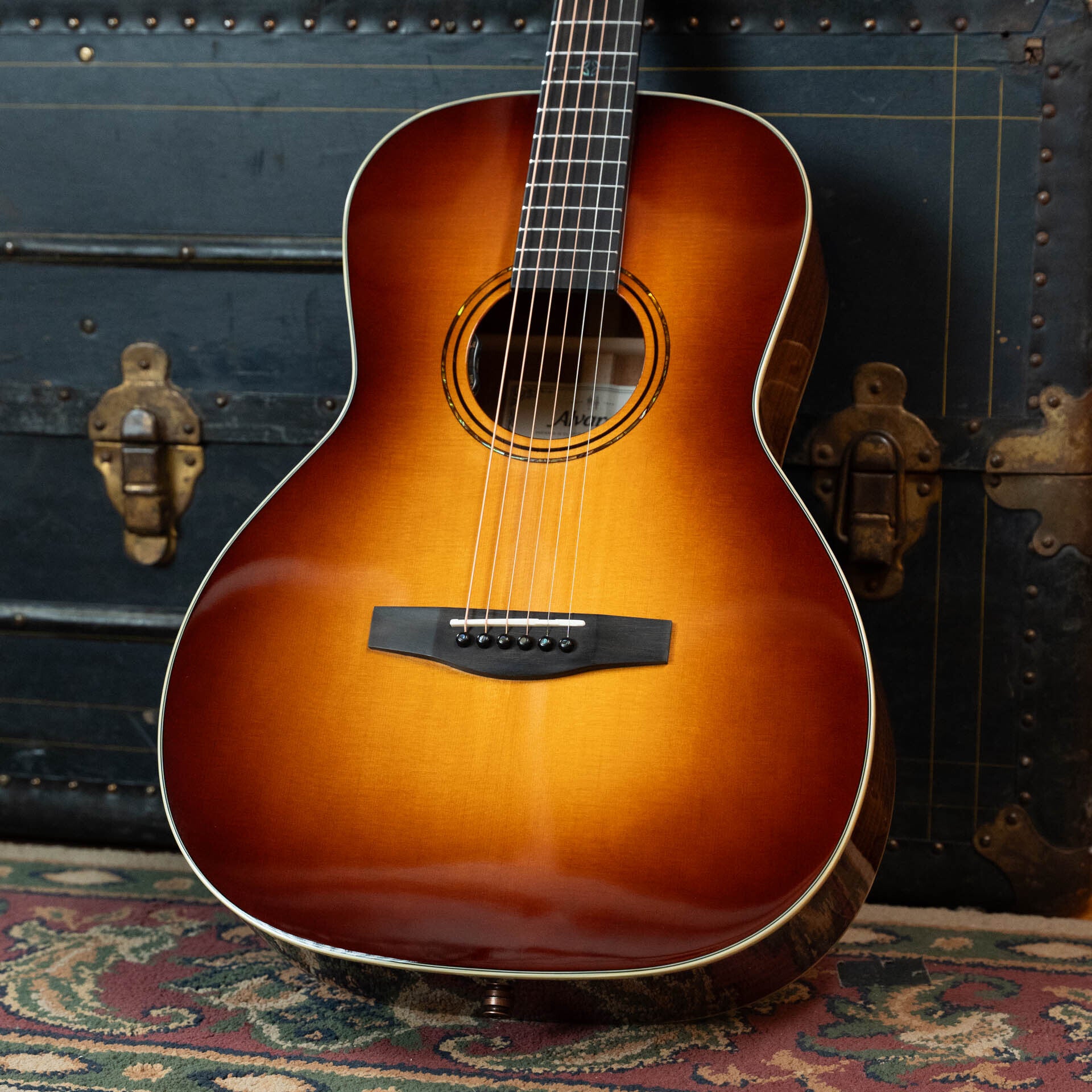 Alvarez Laureate Series LT60e Sunset Sitka/Mahogany OOO Guitar w/LR Baggs Hifi Pickup #1793