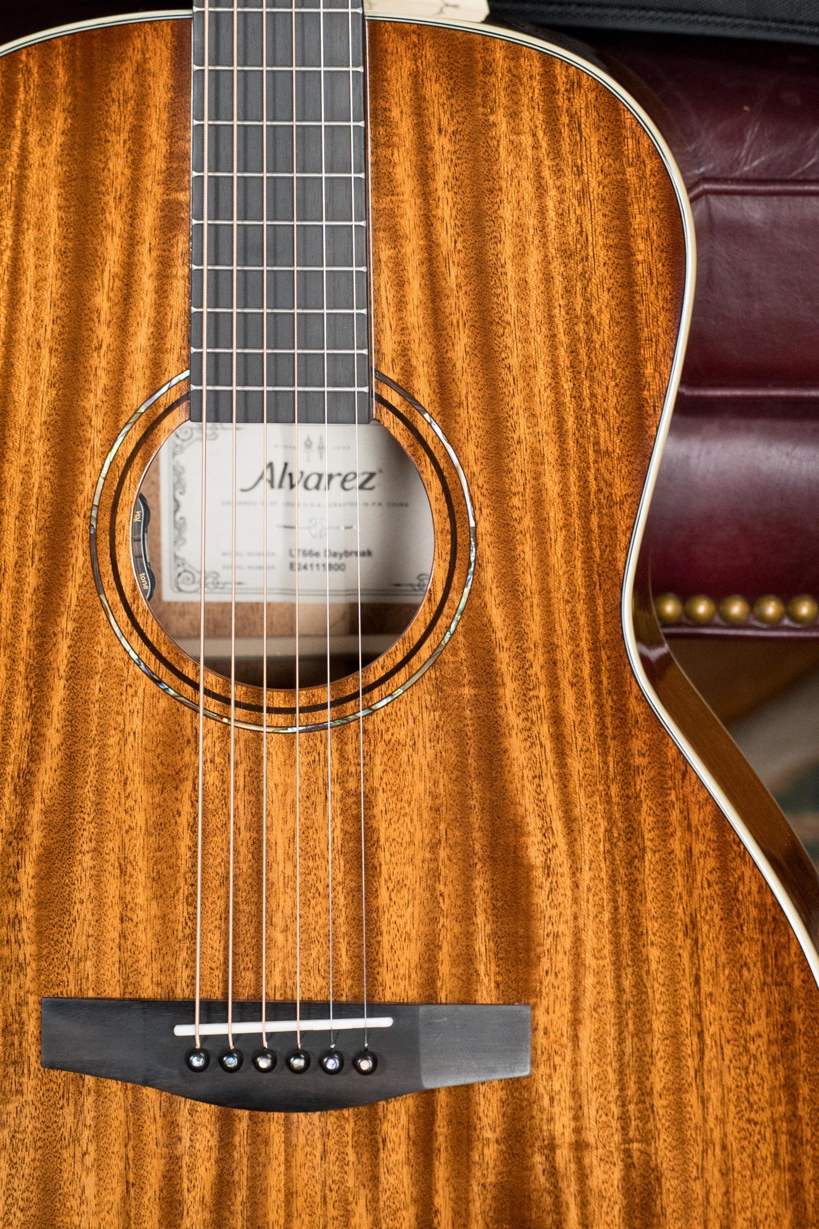 Alvarez Laureate Series LT66e Daybreak All Mahogany OOO Guitar w/LR Baggs Hifi Pickup #1800