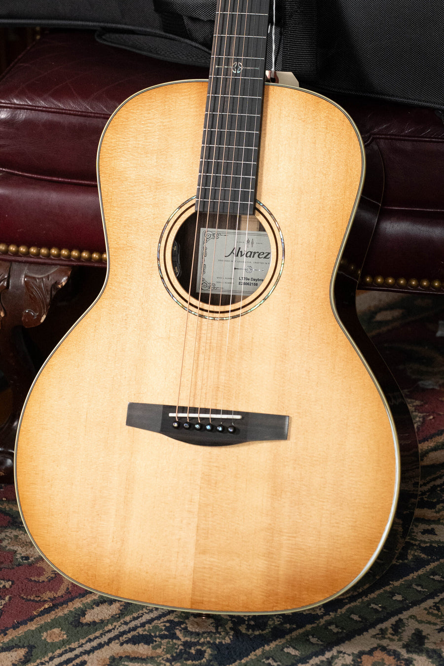 Alvarez Laureate LT70e OOO acoustic guitar with Sitka spruce top, rosewood bridge, and LR Baggs Hifi pickup. - Alvarez Laureate Series LT70e Daybreak Sitka/Rosewood OOO Guitar w/LR Baggs Hifi Pickup #2158 - Default Title