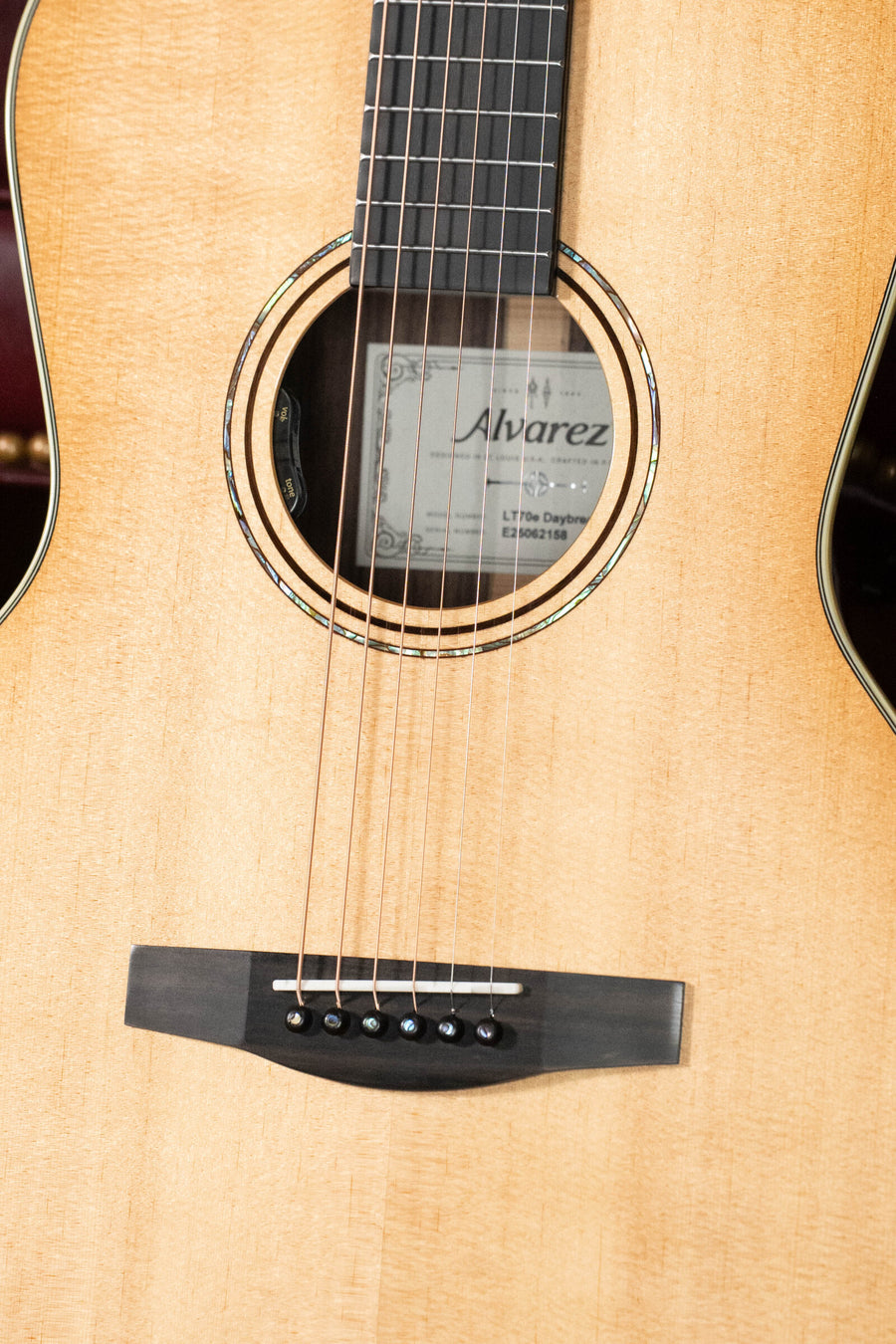 Alvarez OOO acoustic guitar with Sitka spruce top, rosewood bridge, and black fretboard close-up. - Alvarez Laureate Series LT70e Daybreak Sitka/Rosewood OOO Guitar w/LR Baggs Hifi Pickup #2158 - Default Title