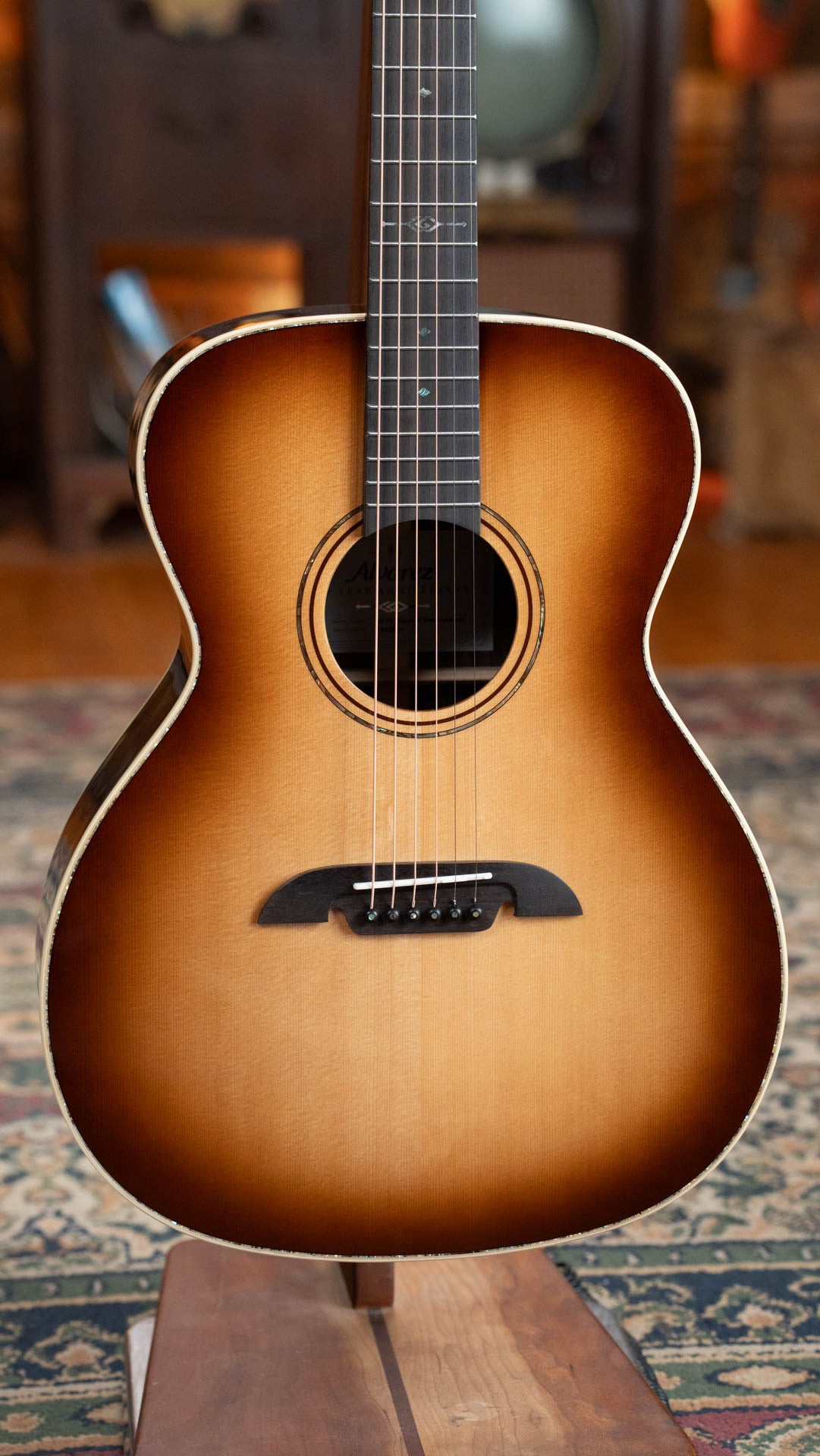 Alvarez Masterworks Limited Edition 60th Anniversary MF70 Diamond Shadowburst OM Acoustic Guitar #2501