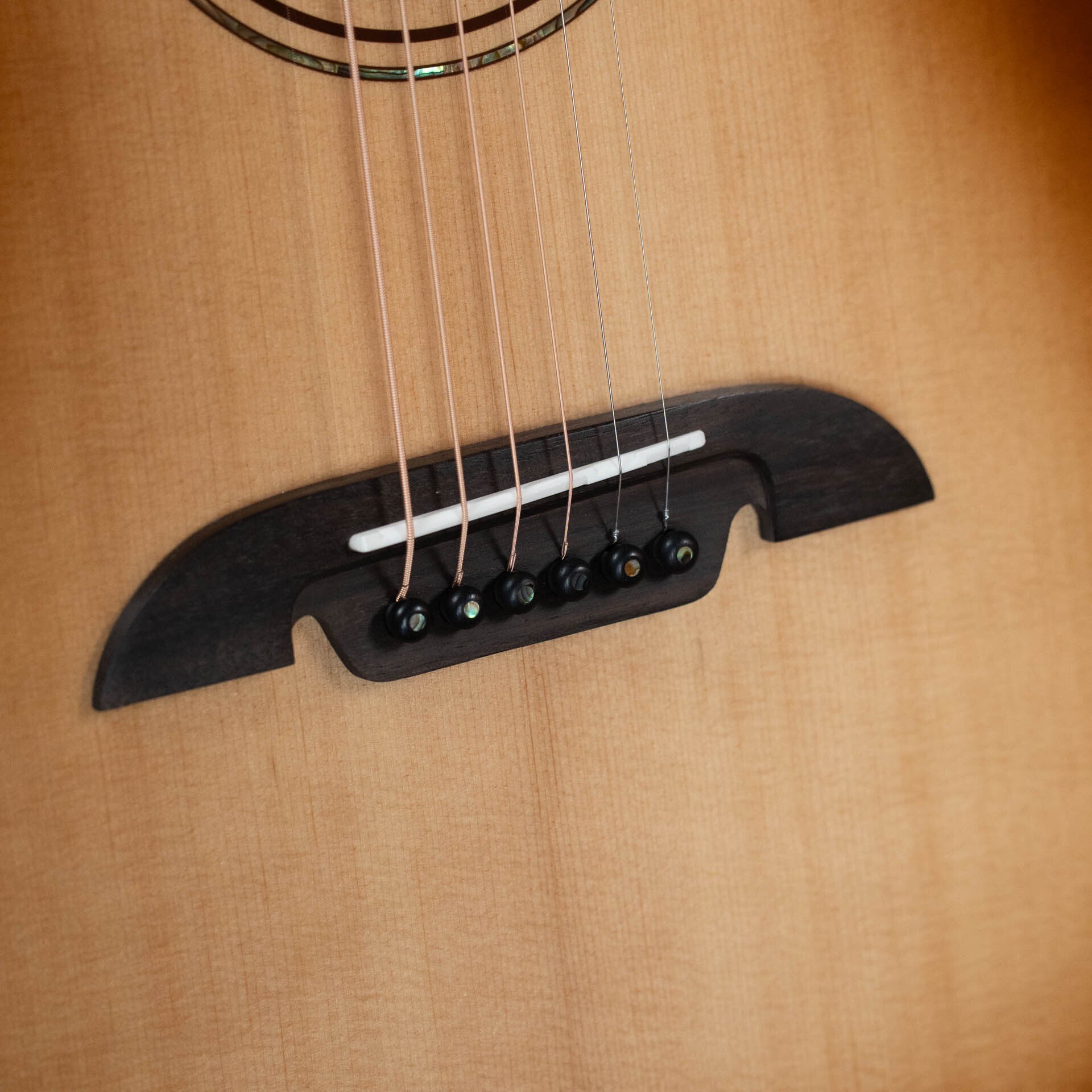 Alvarez Masterworks Limited Edition 60th Anniversary MF70 Diamond Shadowburst OM Acoustic Guitar #2506
