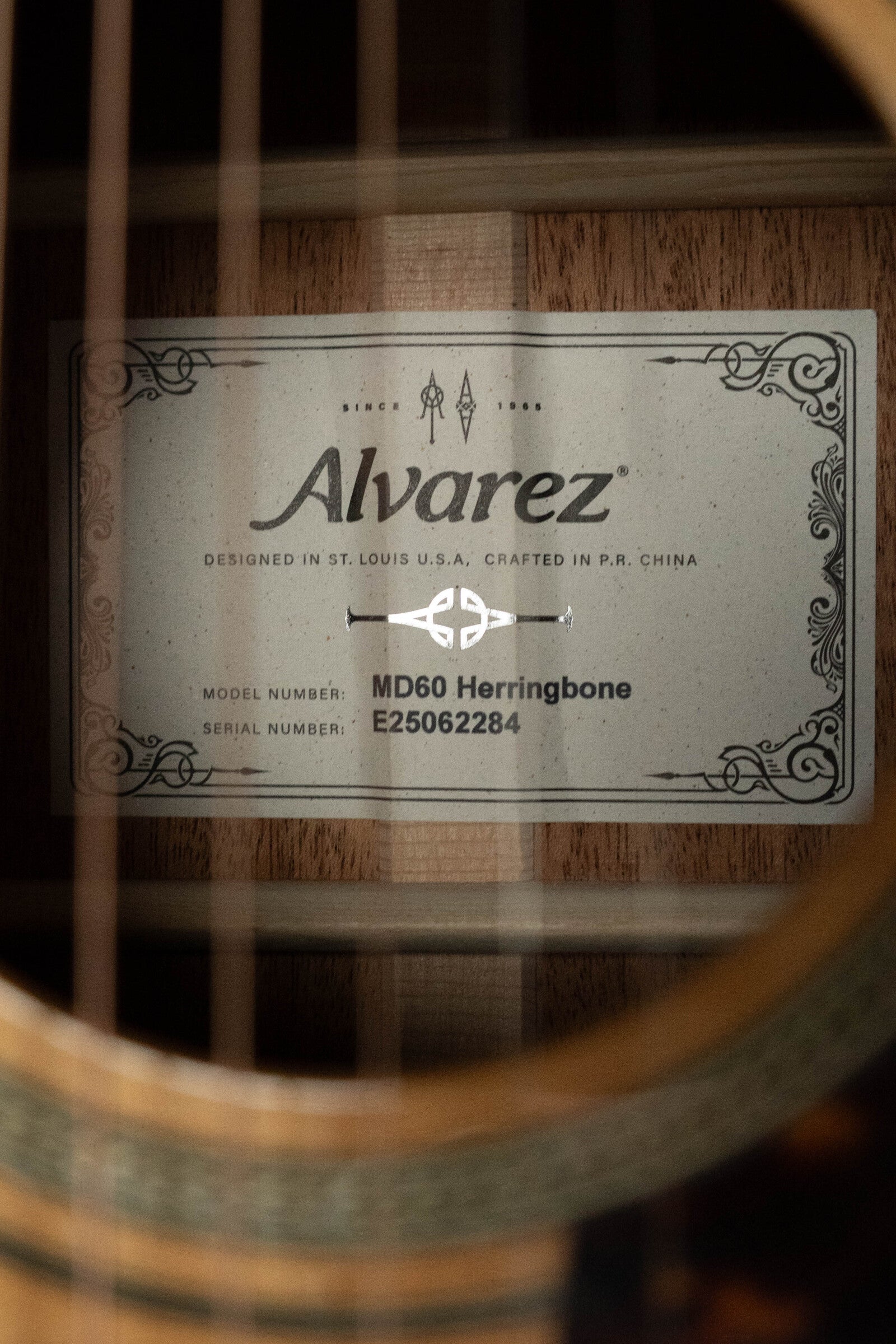 Alvarez Masterworks Series MD60 Herringbone Sitka/African Mahogany Dreadnought Acoustic Guitar #2284