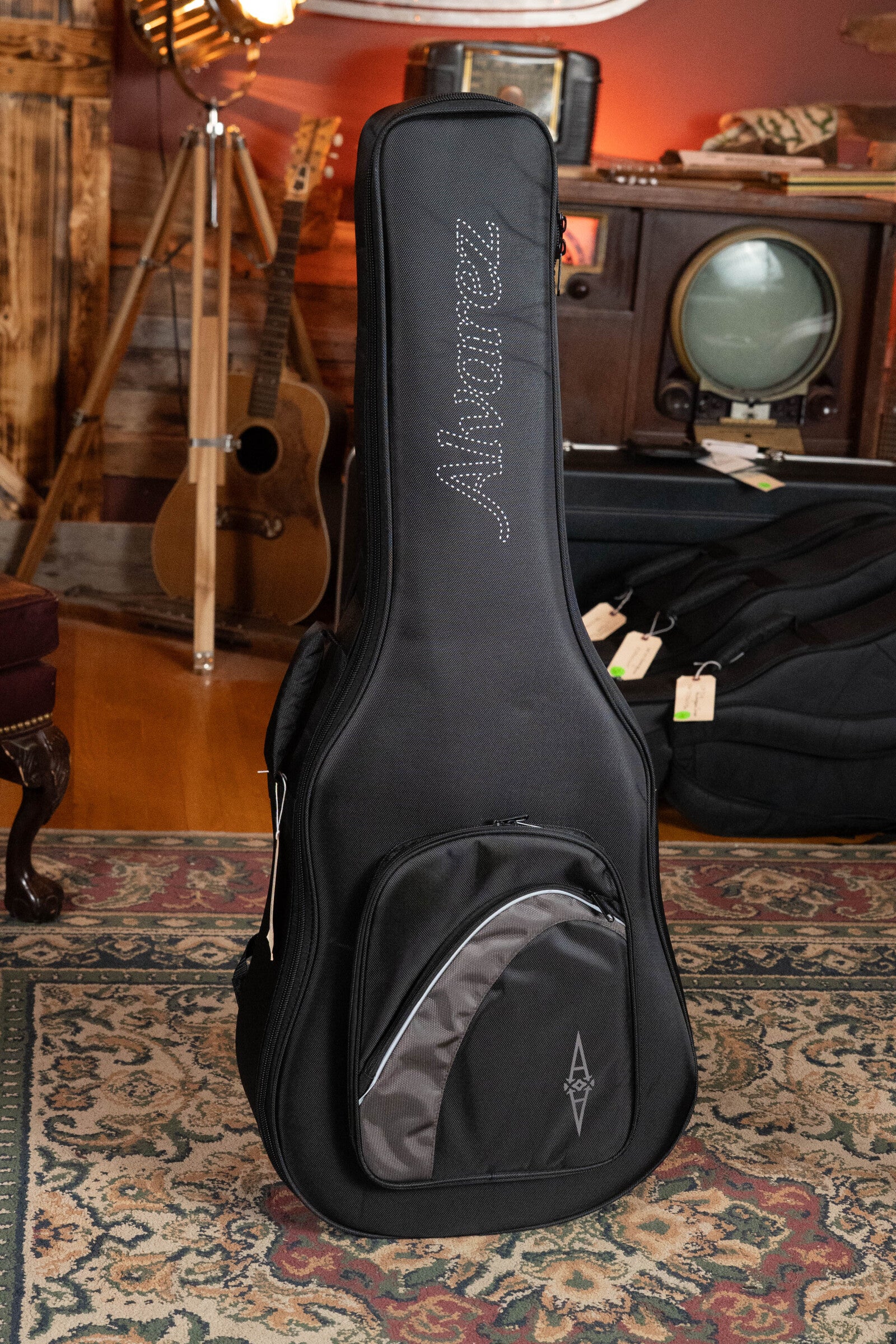 Alvarez Masterworks Series MD60 Herringbone Sitka/African Mahogany Dreadnought Acoustic Guitar #2284