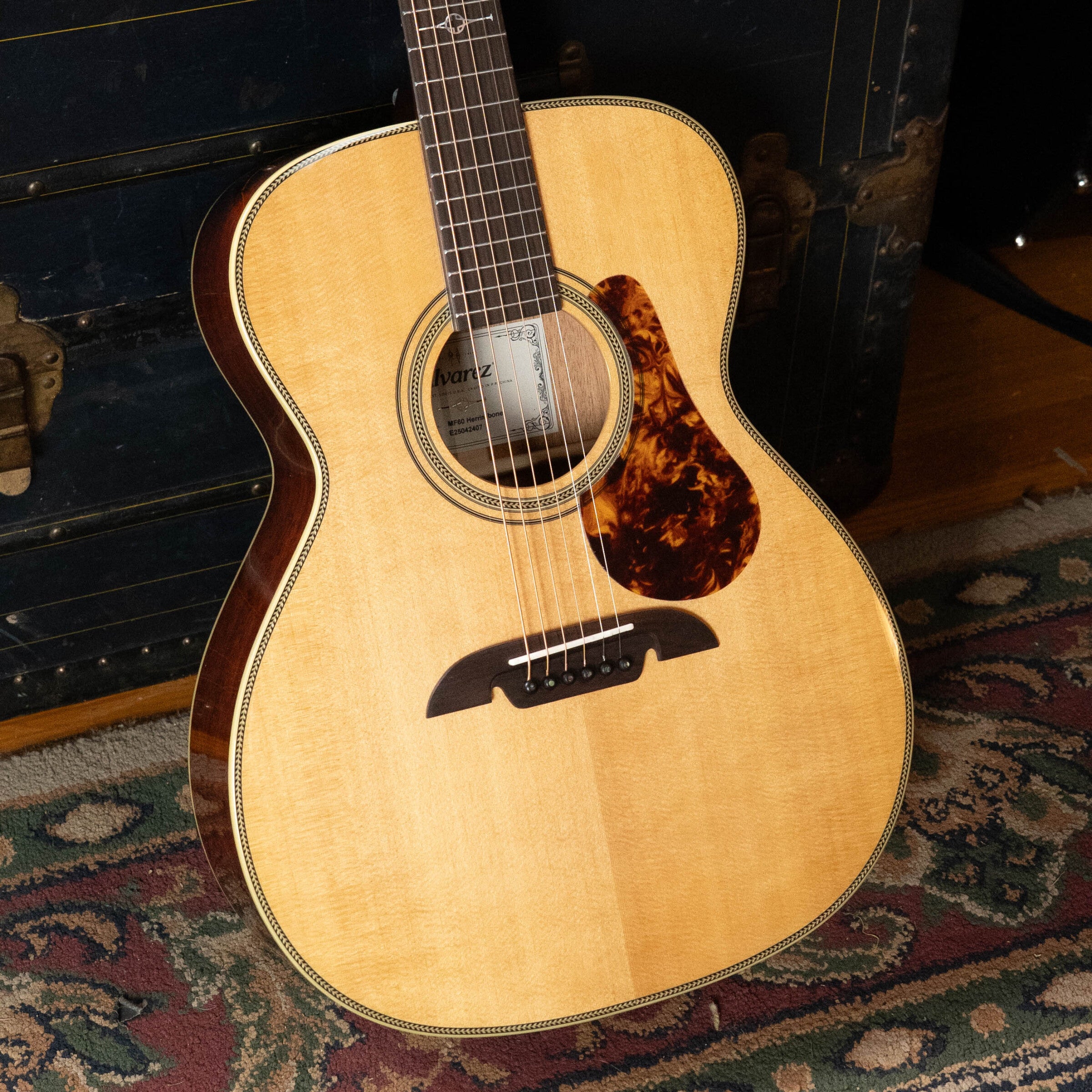 Alvarez Masterworks Series MF60 Herringbone Sitka/African Mahogany Orchestra Model Acoustic Guitar #2407