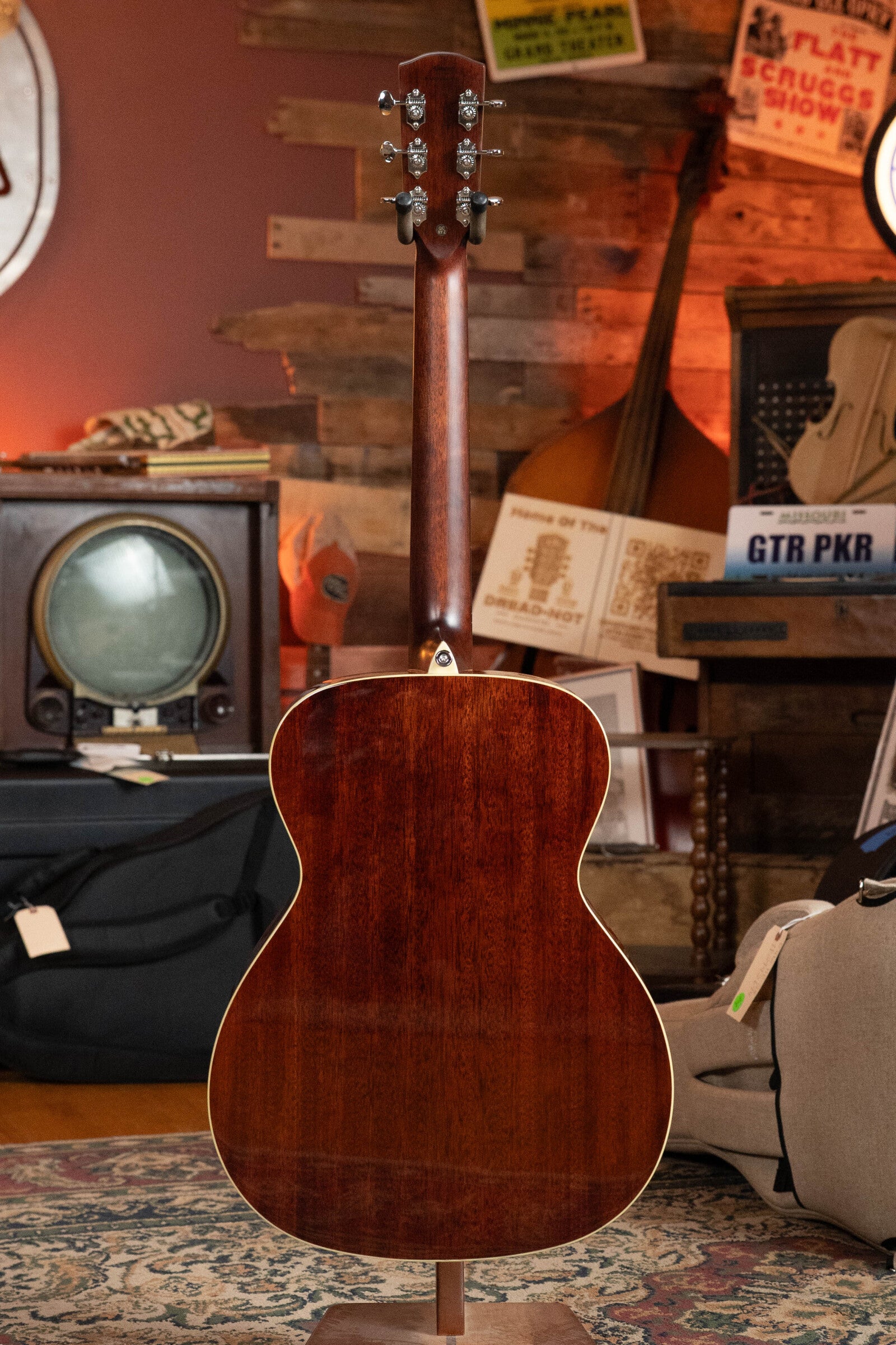 Alvarez Masterworks Series MF60 Herringbone Sitka/African Mahogany Orchestra Model Acoustic Guitar #2407