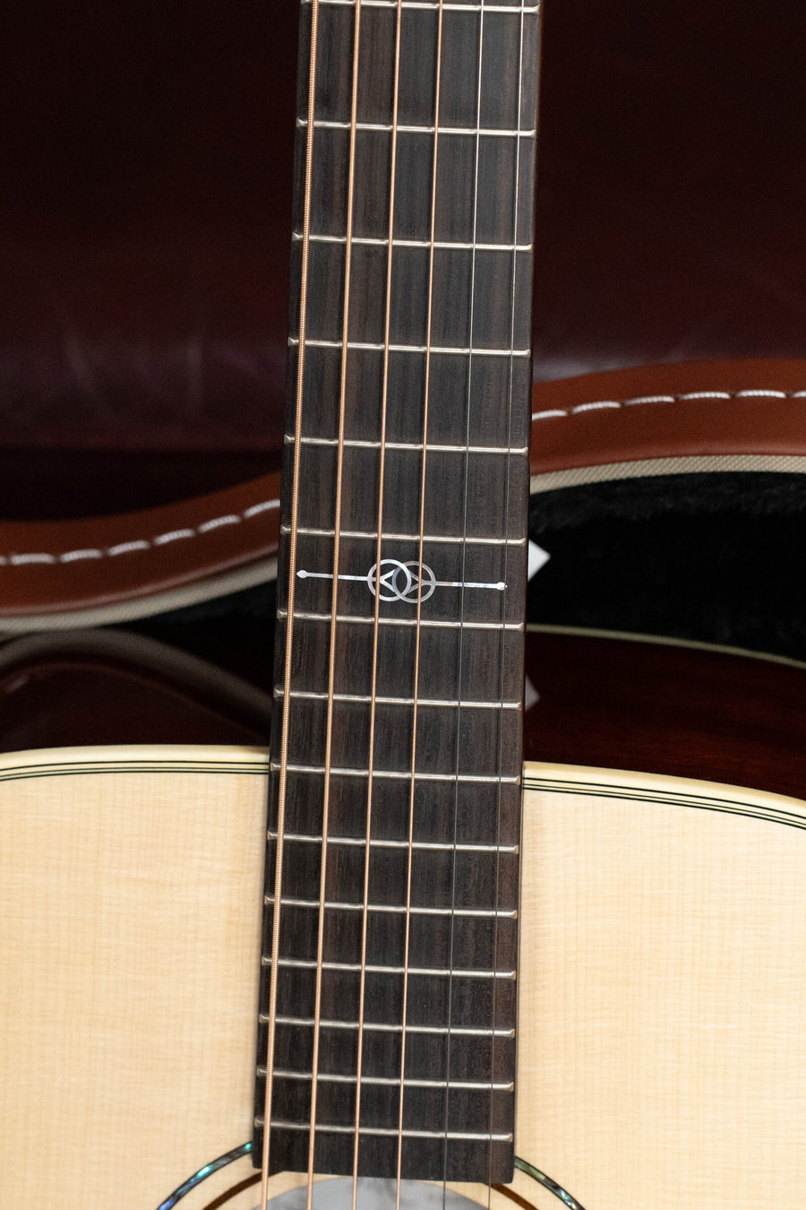 Acoustic dreadnought guitar with natural Honduran mahogany body and dark rosewood fretboard with decorative inlay at fifth. - Alvarez Yairi Honduran Series DYM60HD Adirondack/Vintage Honduran Mahogany Dreadnought Acoustic Guitar #7164 - Default Title