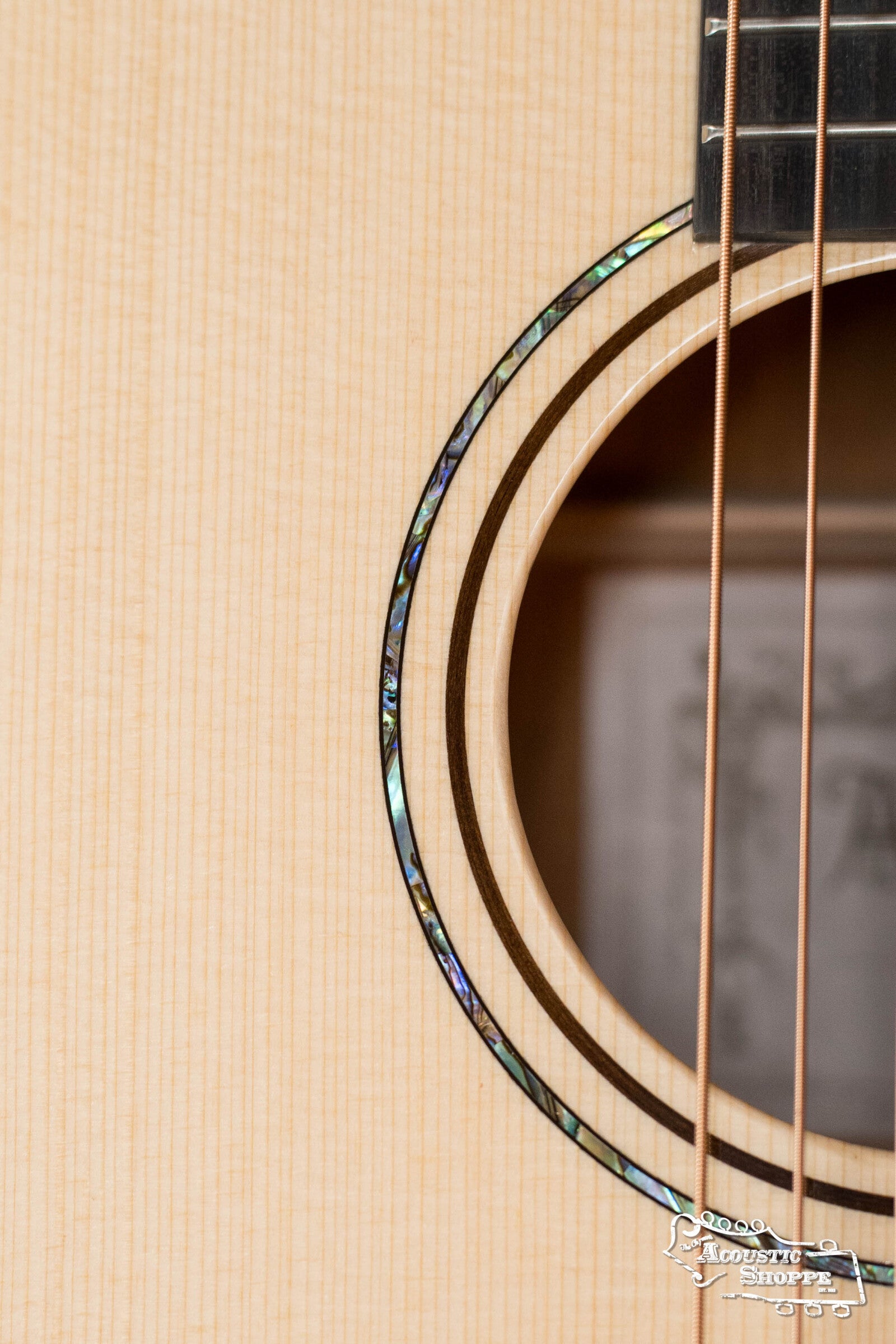 *Dread-Not Certified Used* Alvarez Yairi Honduran Series FYM60HD Adirondack/Vintage Honduran Mahogany OM Acoustic Guitar #6106