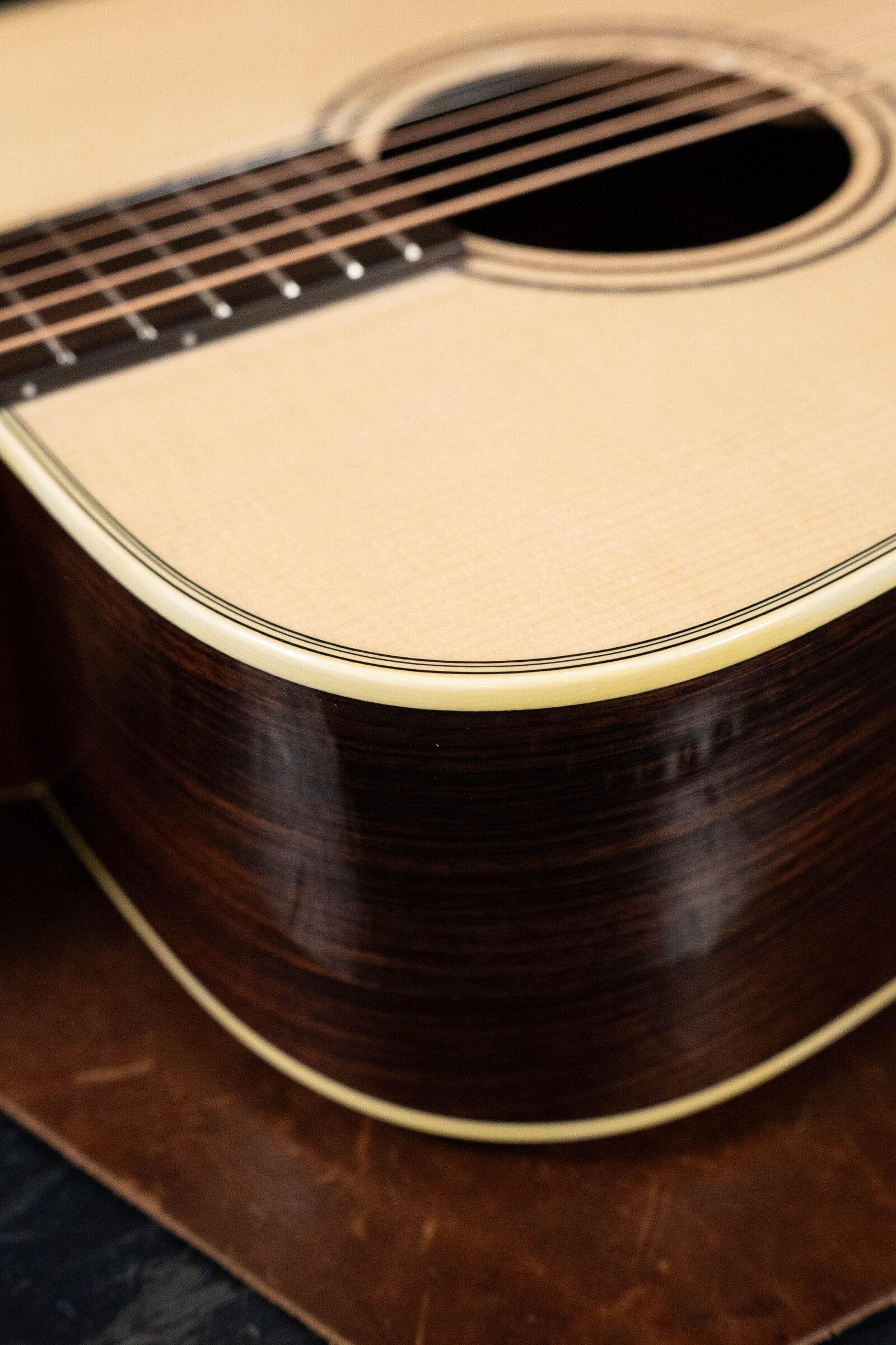 Alvarez Yairi Masterworks DYM72 Adriondack Spruce/East Indian Rosewood #7230