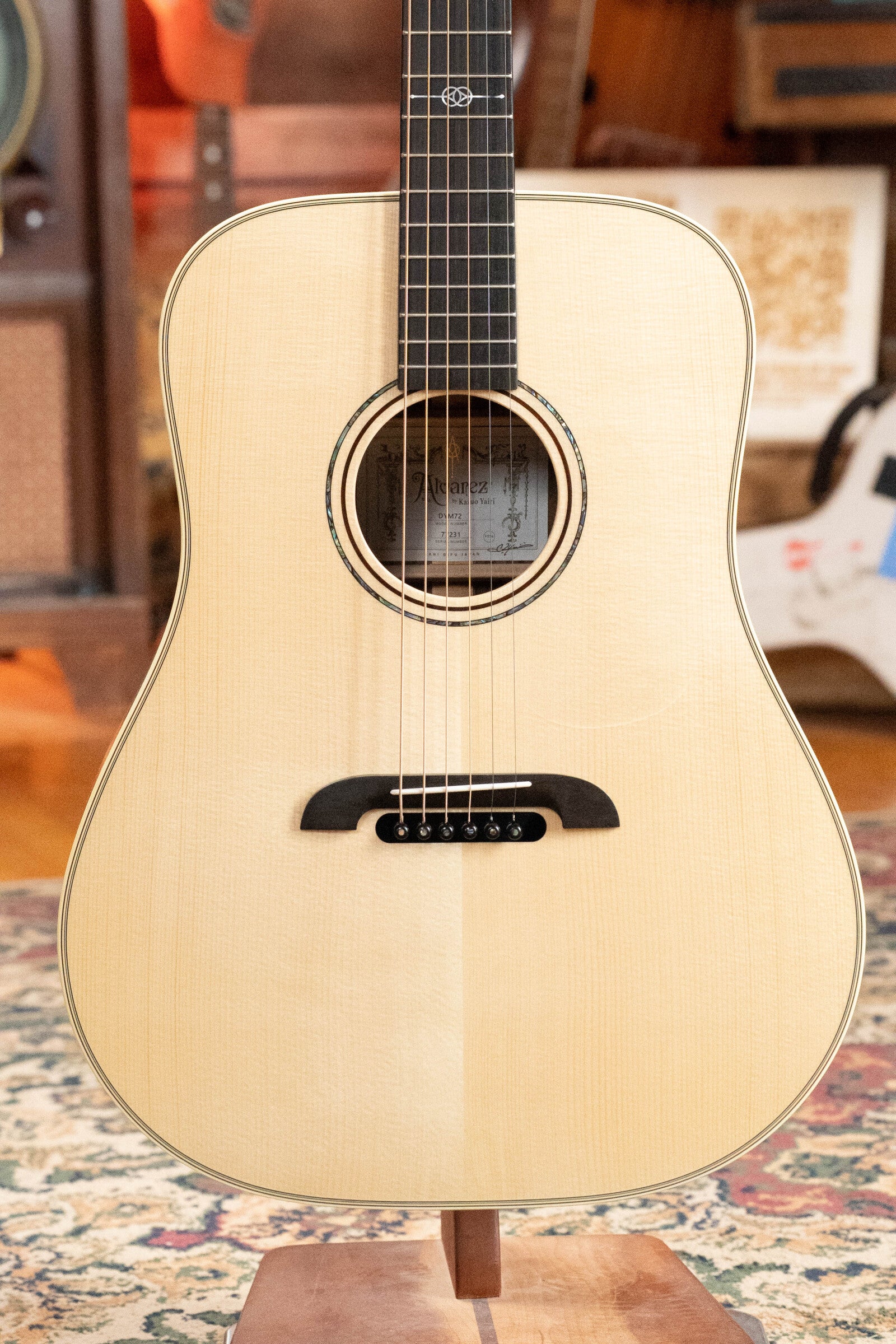 Alvarez Yairi Masterworks DYM72 Adriondack Spruce/East Indian Rosewood #7231