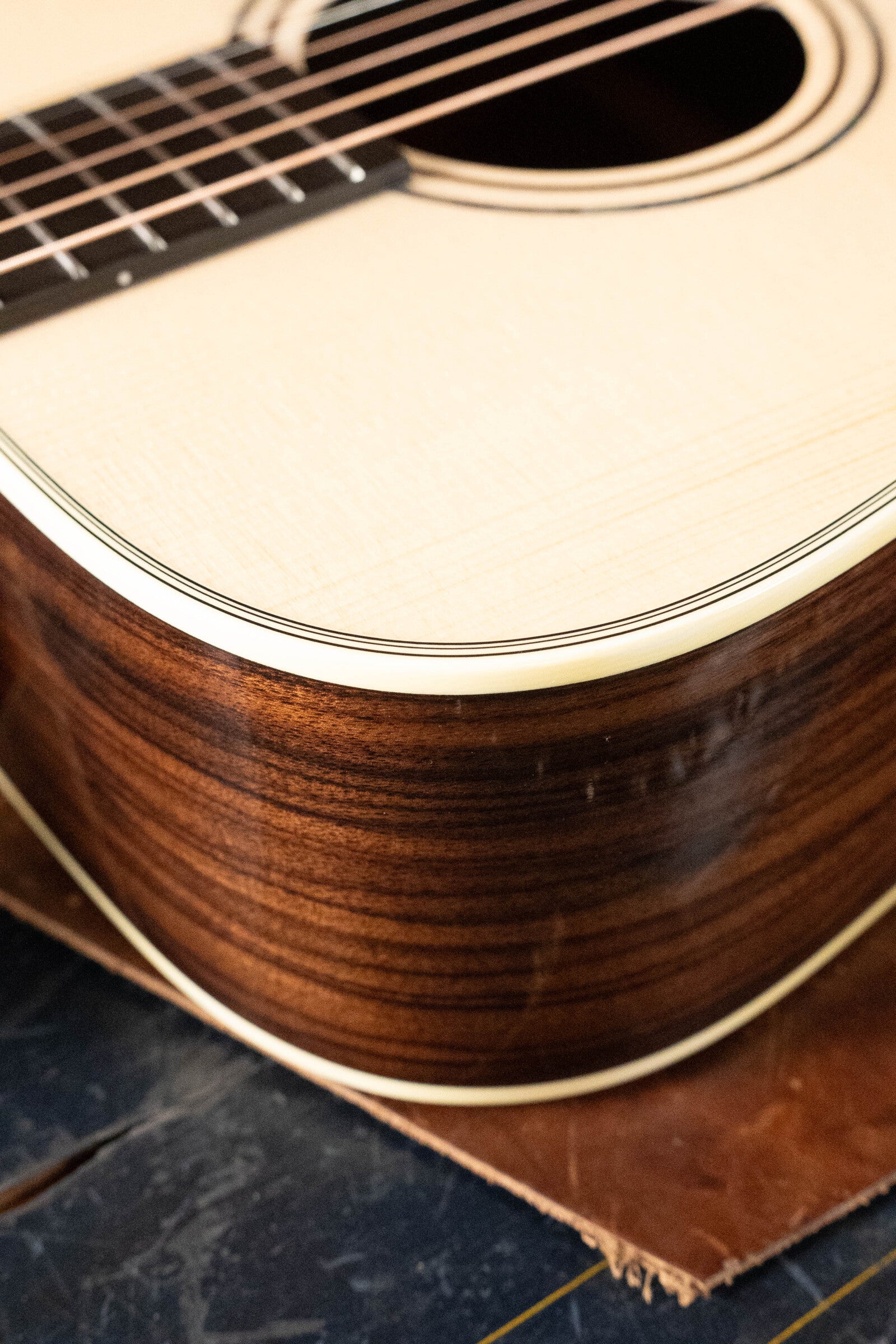 Alvarez Yairi Masterworks DYM72 Adriondack Spruce/East Indian Rosewood #7231