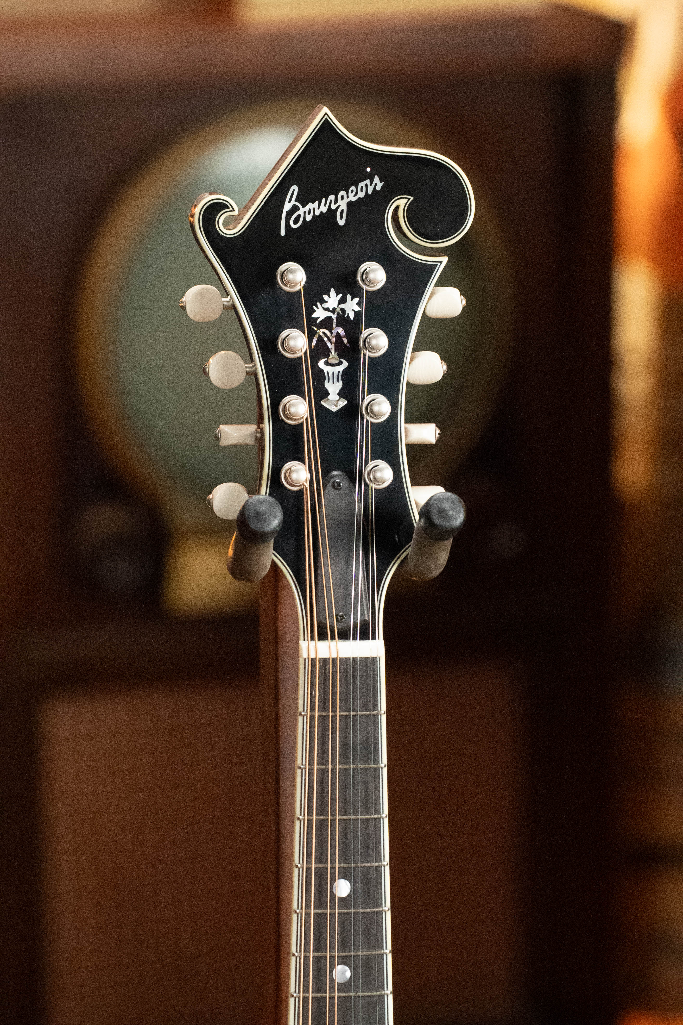 *Pre-Order Deposit ONLY* Bourgeois M5-F-CR Aged-Tone Adirondack/Maple Cordovan Red F-Style Mandolin