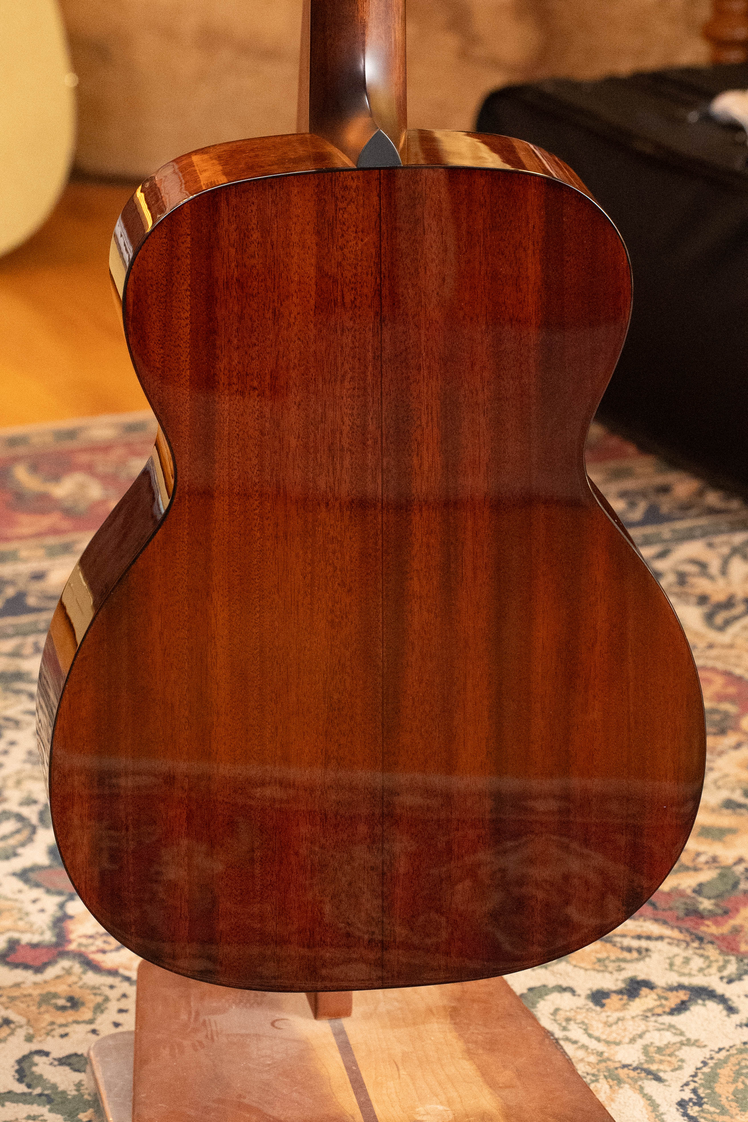 Bourgeois Country Boy Touchstone Series Sitka/Mahogany Orchestra Model Acoustic Guitar #2202