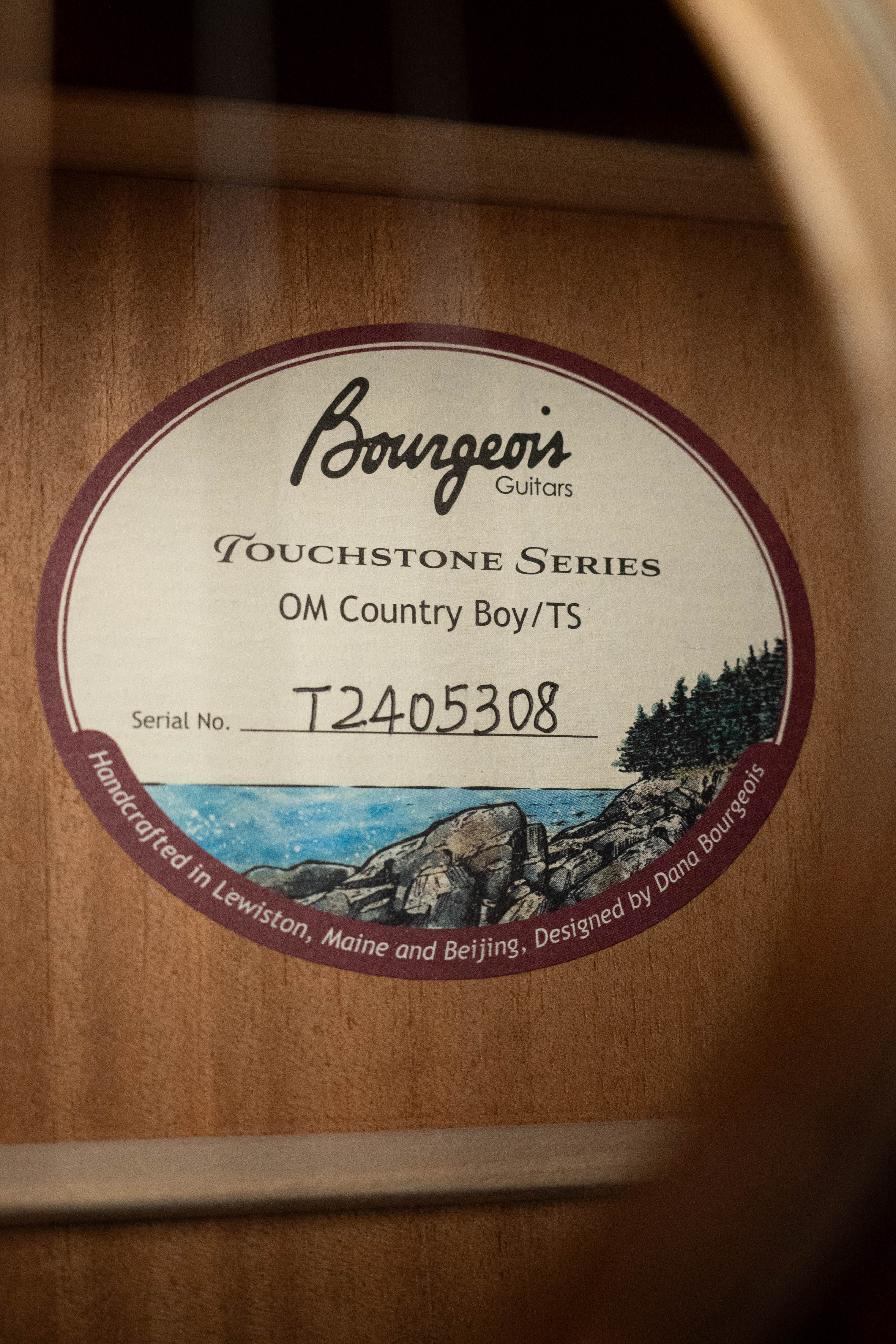 Bourgeois Country Boy Touchstone Series Sitka/Mahogany Orchestra Model Acoustic Guitar #5308