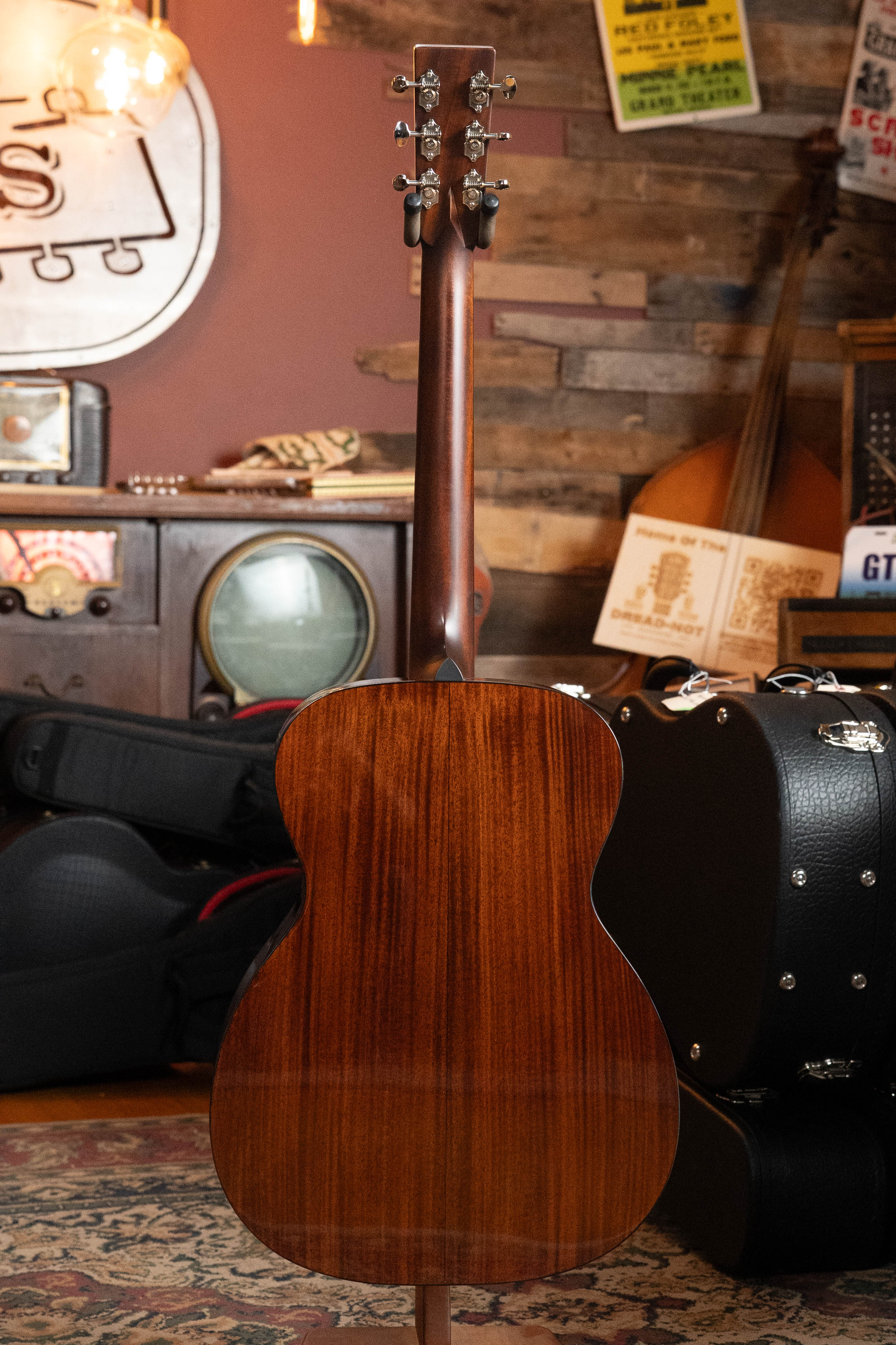 Bourgeois Country Boy Touchstone Series Sitka/Mahogany Orchestra Model Acoustic Guitar #5308