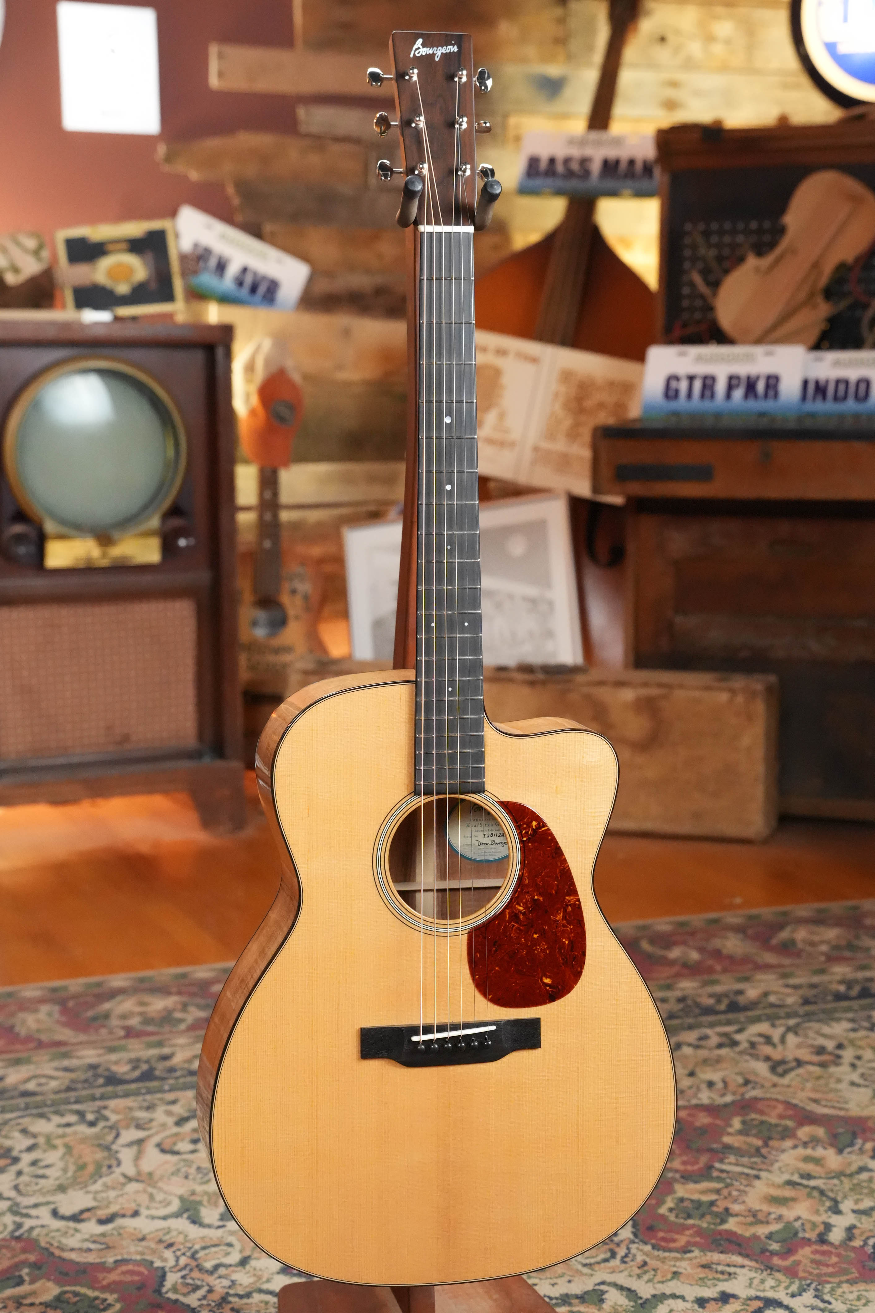 Bourgeois GACCB/DE-KOA-LE Sitka/Koa Grand Auditorium Acoustic Guitar #1247