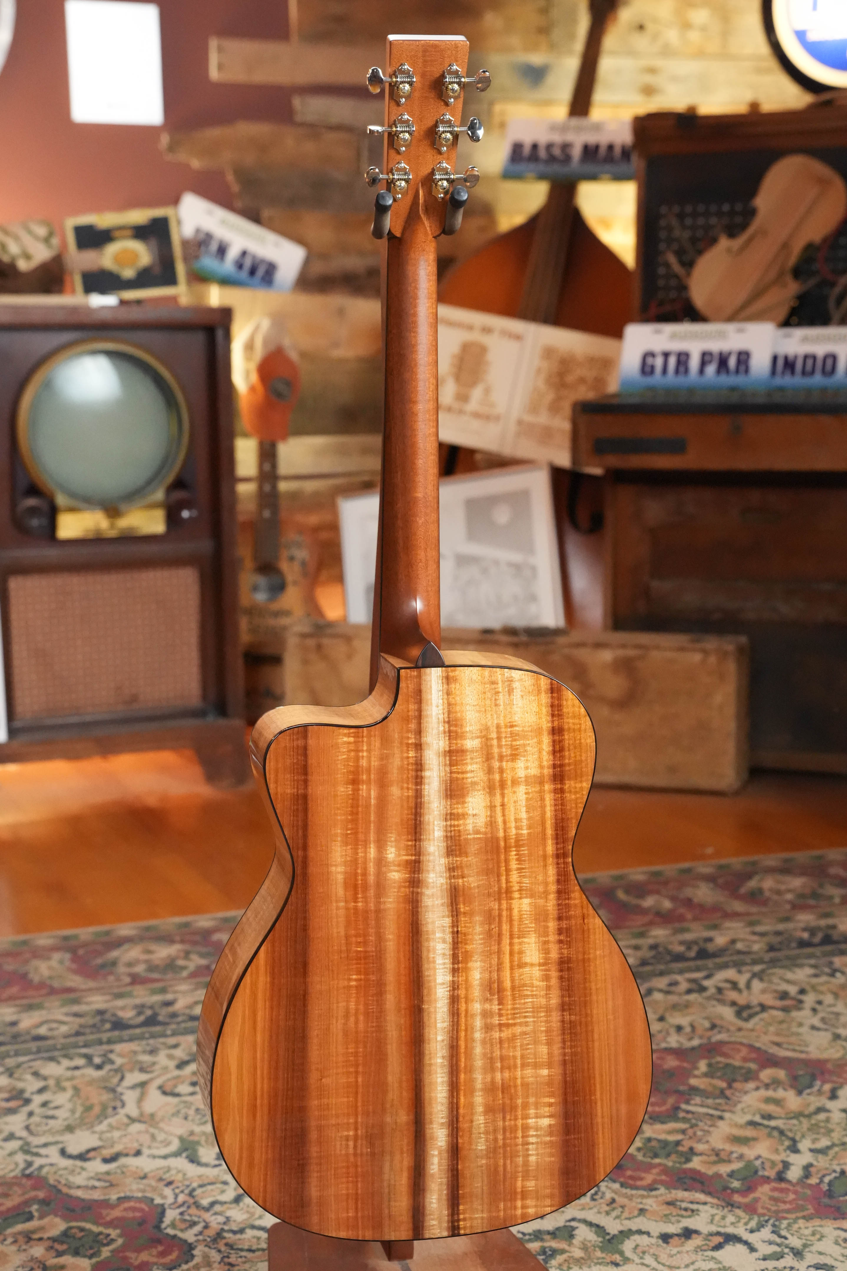 Bourgeois GACCB/DE-KOA-LE Sitka/Koa Grand Auditorium Acoustic Guitar #1247