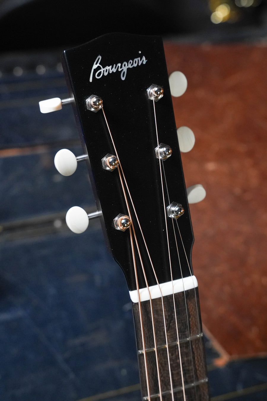 Bourgeois L-DBO The Natural Professional Series Satin Slope Shoulder Acoustic Guitar #1339